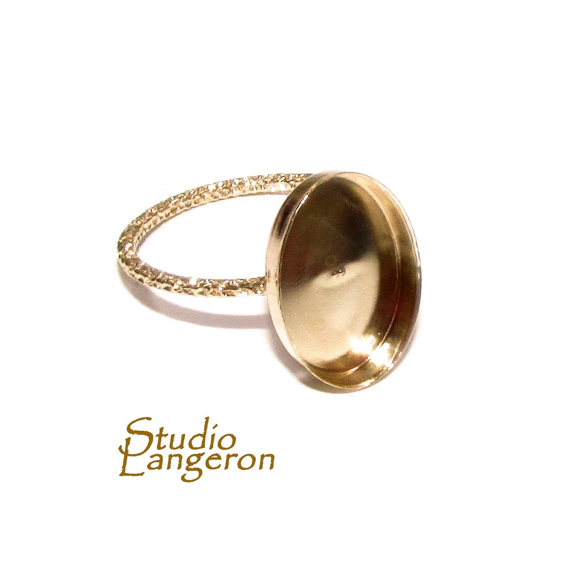 14K Yellow gold filled decorative blank ring with bezel cup 10x14mm size 4 - 11, Base ring, Bezel cup, Setting, Jewelry making - 1 piece