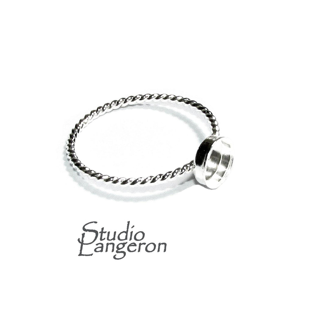925 sterling silver twisted blank ring with bezel cup 6 mm size 4, 5, 6, 7, 8, 9, 10, 11, bezel cup, base ring, Jewelry making - 1 piece