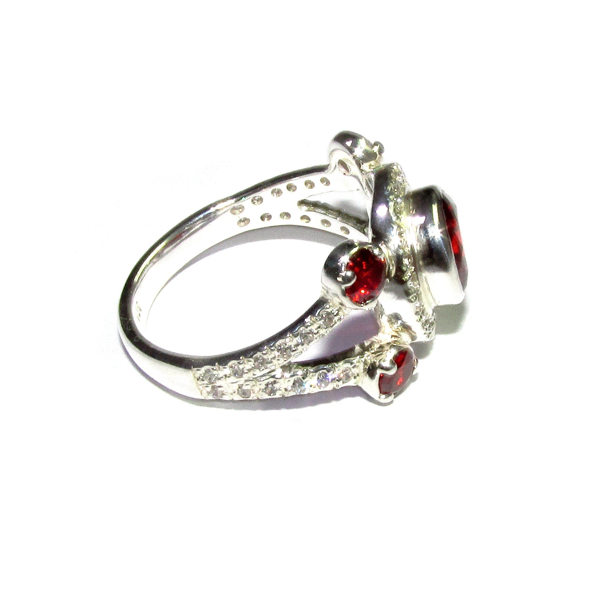 Statement Garnet ring 925 sterling silver size 8, Handmade ring, single copy, sterling silver, Garnet ring,  silver ring, red gemstone