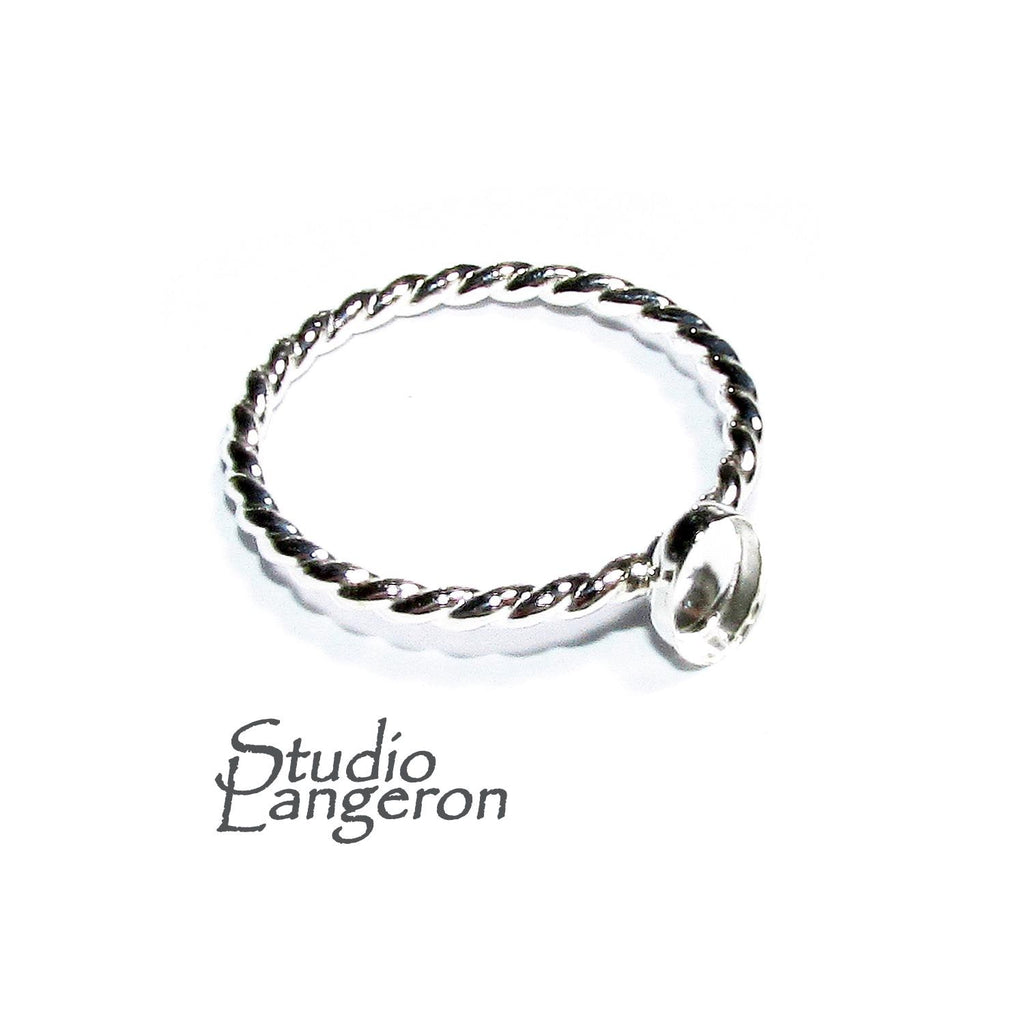 925 sterling silver twisted blank ring with bezel cup 5x7mm size 4, 5, 6, 7, 8, 9, 10, 11, bezel cup, base ring, Jewelry making - 1 piece