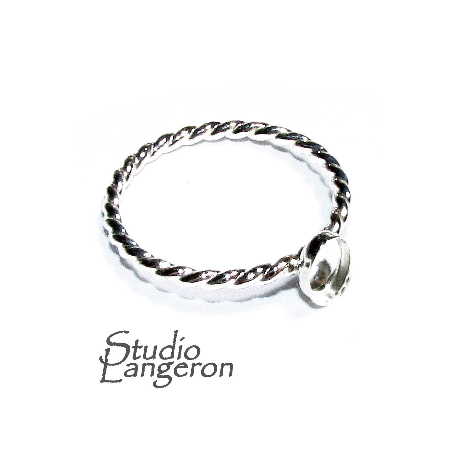 925 sterling silver twisted blank ring with bezel cup 5x7mm size 4, 5, 6, 7, 8, 9, 10, 11, bezel cup, base ring, Jewelry making - 1 piece