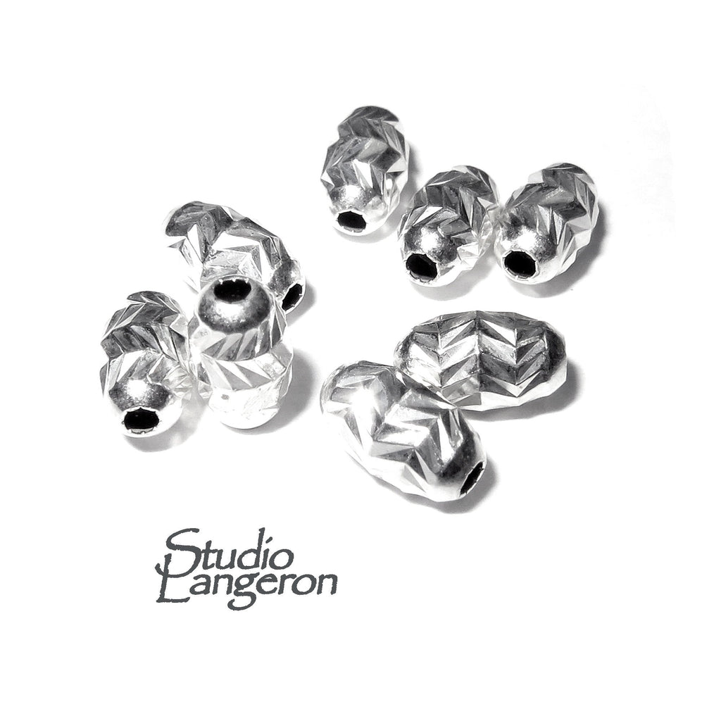 925 Sterling Silver Diamond cut shiny oval Beads Size 4.0x6.5 mm, Jewelry making, Diamond cut, oval Beads, Silver oval beads - 1 piece