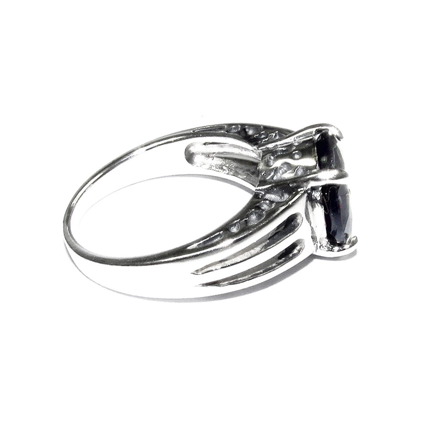 Statement Garnet ring 925 sterling silver size 7, Handmade ring, single copy, sterling silver, Garnet ring,  silver ring, red gemstone