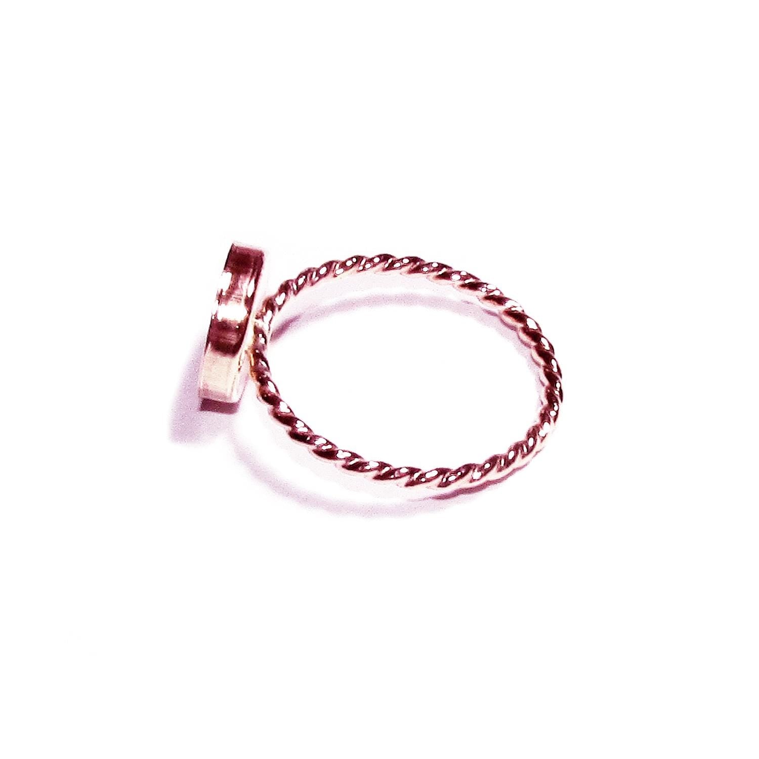 14K Rose gold filled twisted blank ring with bezel cup 10mm size 4 - 11, Jewelry making, Mounting ring, bezel cup - 1 piece