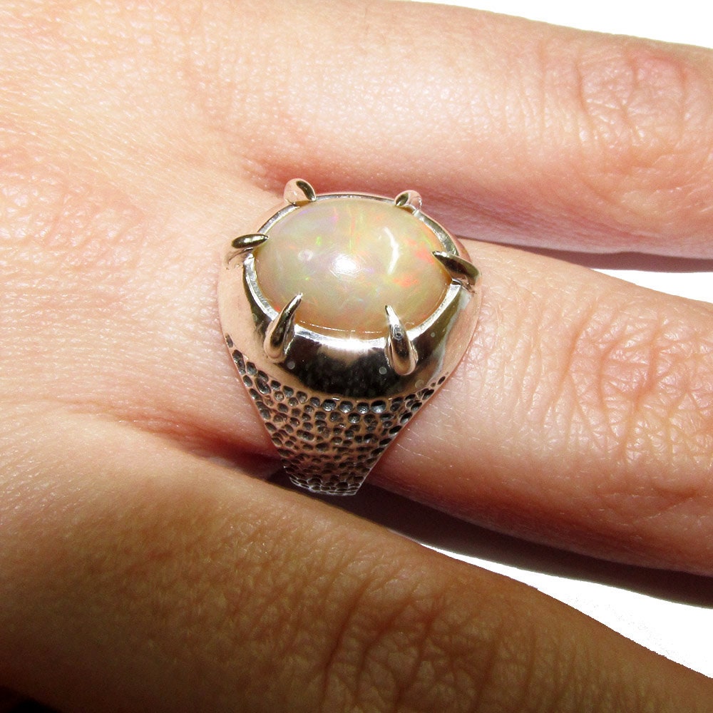 Statement Natural welo opal ring 925 sterling silver size 7, Handmade ring, single copy, sterling silver, Welo opal, silver ring, gemstone