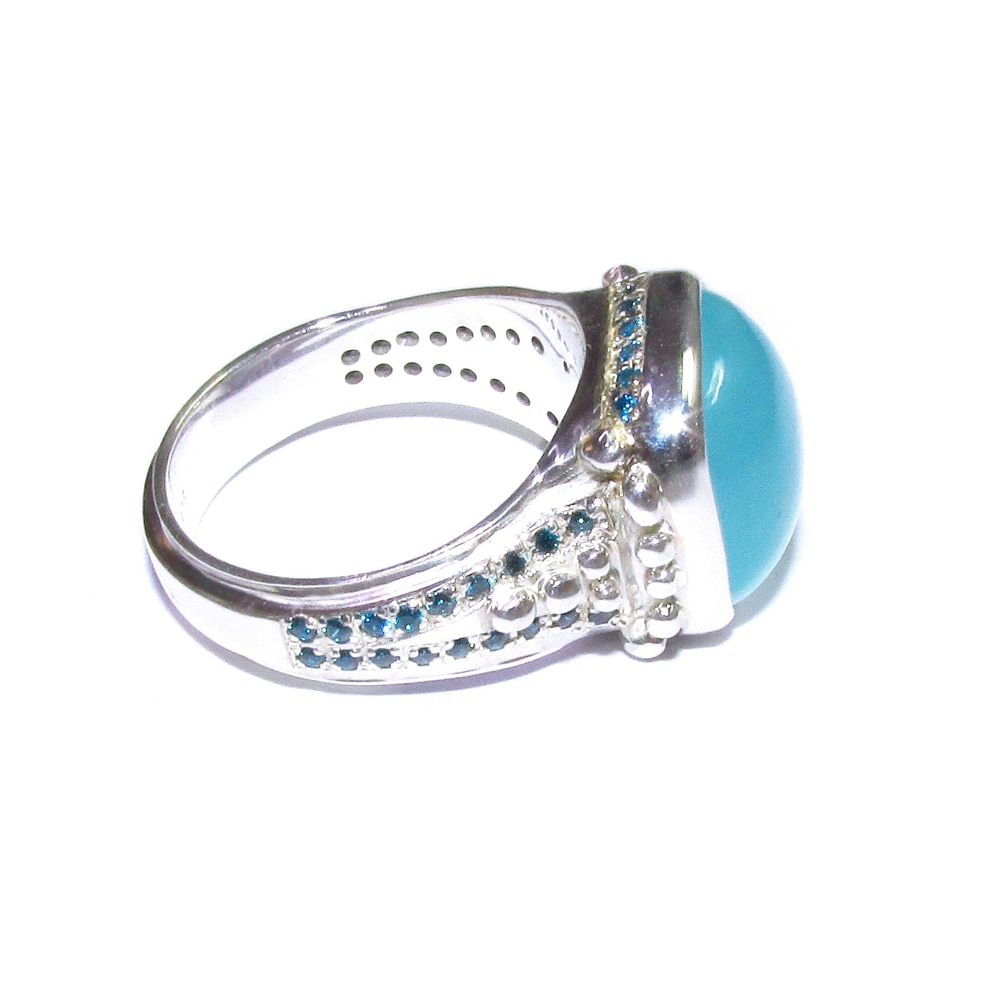 Statement Chalcedony ring 925 sterling silver size 7 1/2, Handmade ring, single copy, 925 sterling silver, Natural Aqua chalcedony, gemstone
