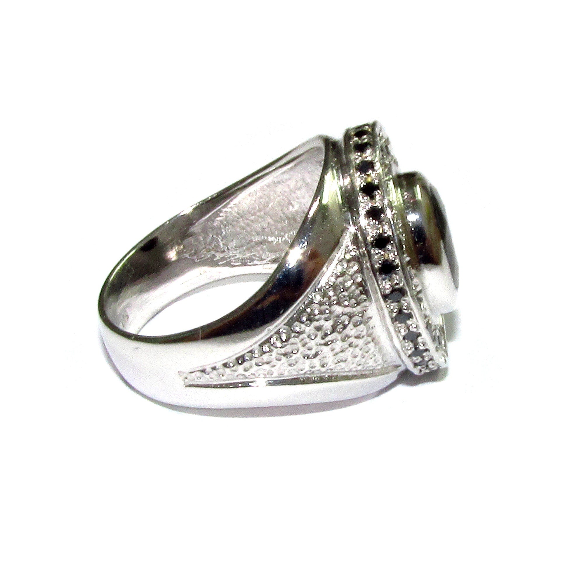 Black onyx man ring 925 sterling silver size 11, single copy, solid silver, natural onyx, man ring, gemstone, Handmade black ring