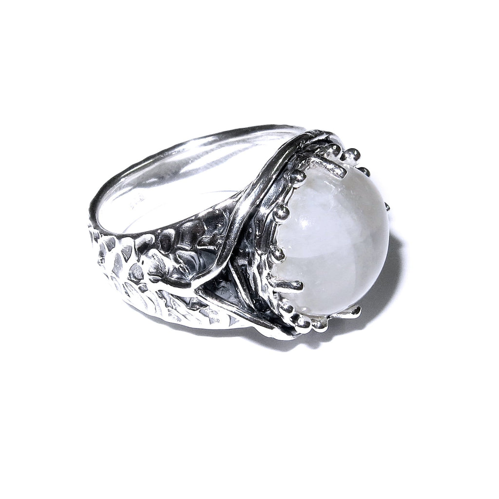 Statement moonstone ring 925 sterling silver size 7 1/2, Handmade ring, single copy, 925 sterling silver, Natural moonstone, gemstone