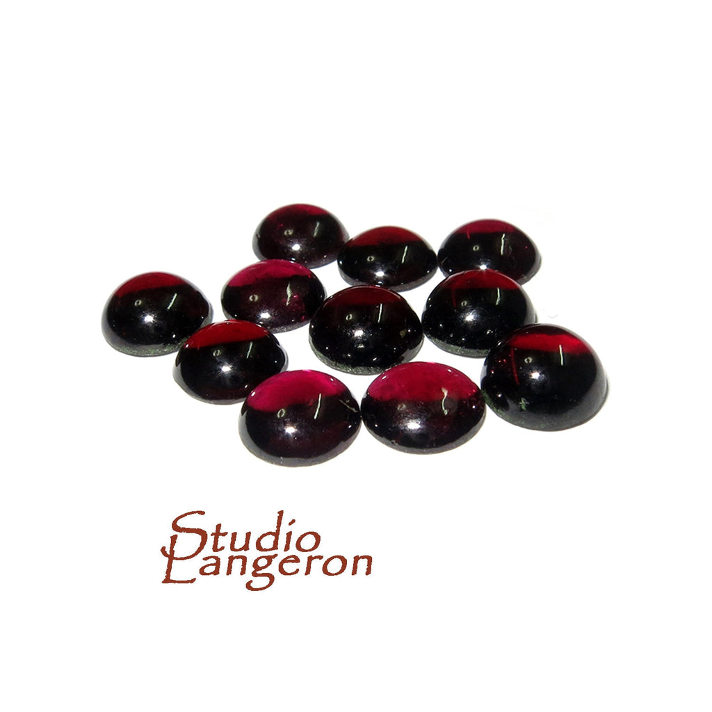 8 mm Garnet Round Cabochon Natural Gemstone Calibrated Size, Garnet Gemstone, Natural gemstone, Garnet cabochon, Jewelry making - 1 piece