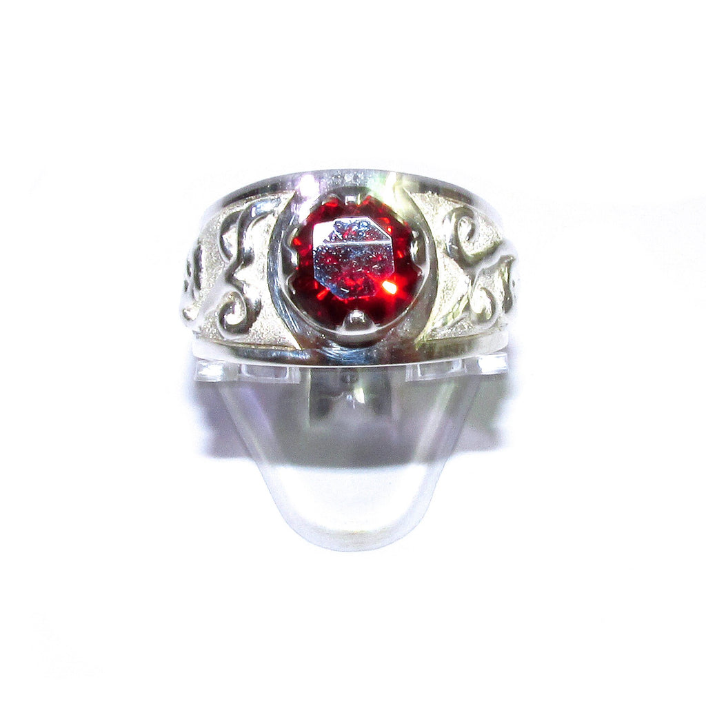 Statement Garnet ring 925 sterling silver size 8, Handmade ring, single copy, sterling silver, Garnet ring,  silver ring, red gemstone