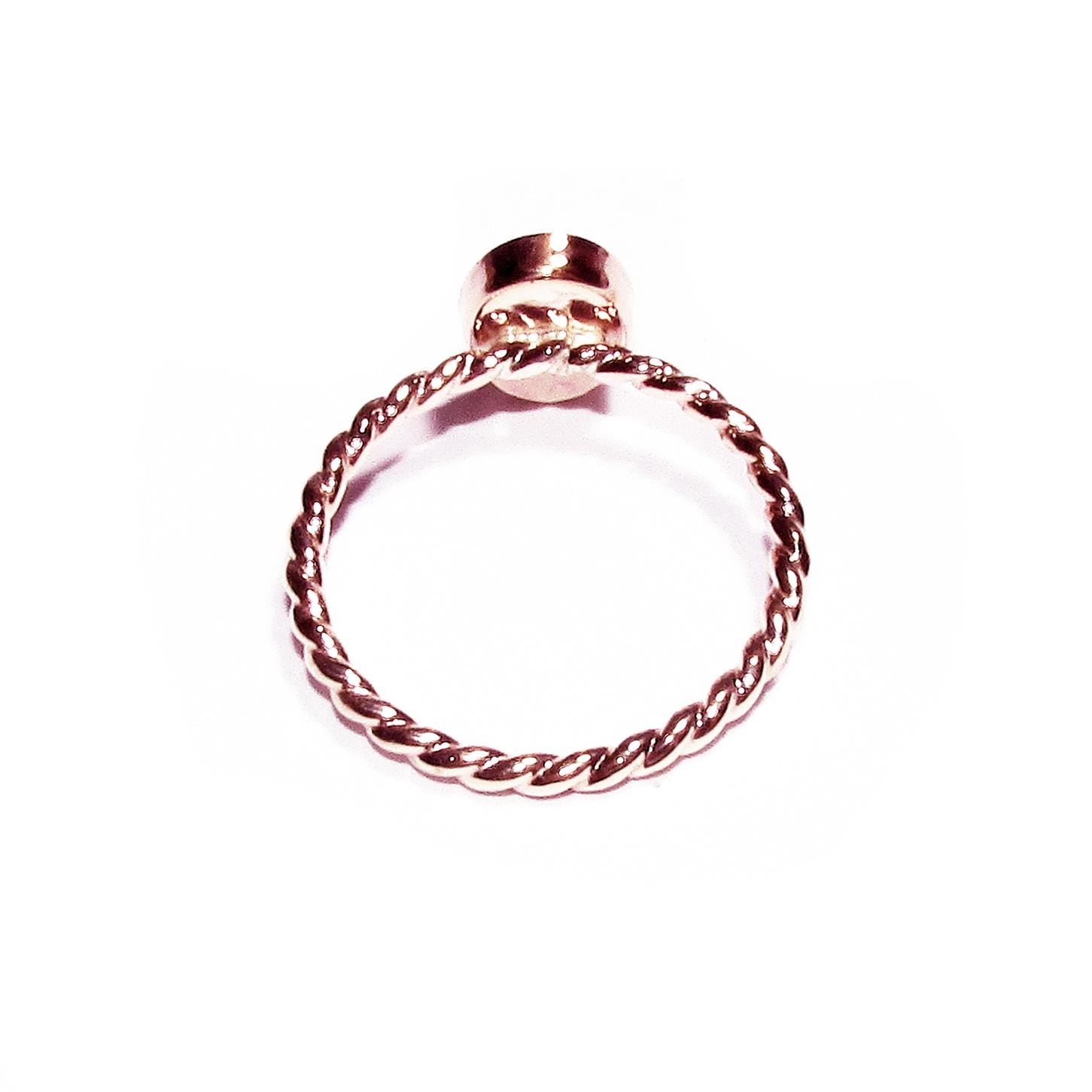 14K Rose gold filled twisted blank ring with bezel cup 6x8mm size 4 - 11, Base ring, Bezel cup, Jewelry making, Rose gold filled - 1 piece