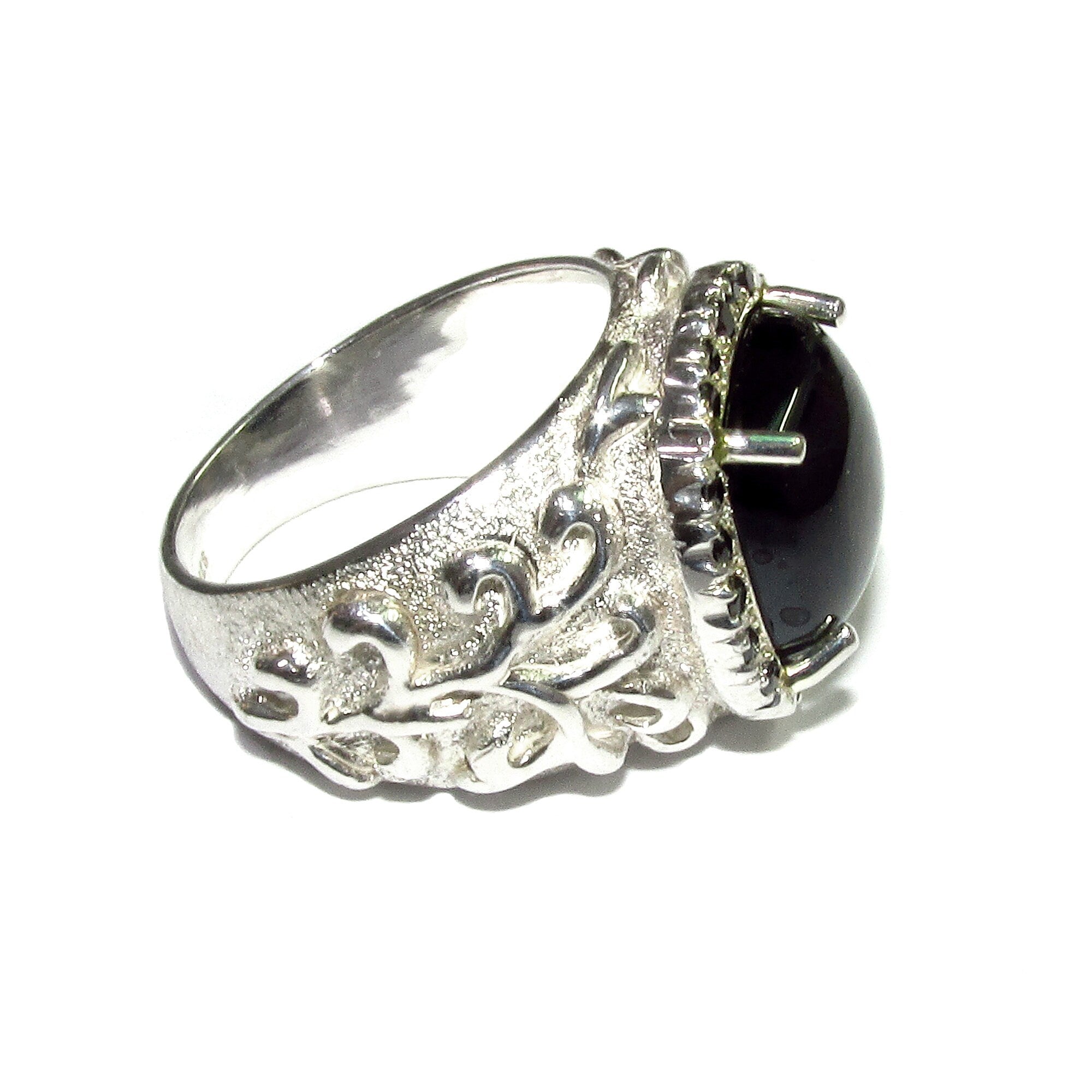 Black onyx ring 925 sterling silver, size 9, Handmade ring, single copy, 925 sterling silver, Black onyx, silver ring, gemstone - 1 piece