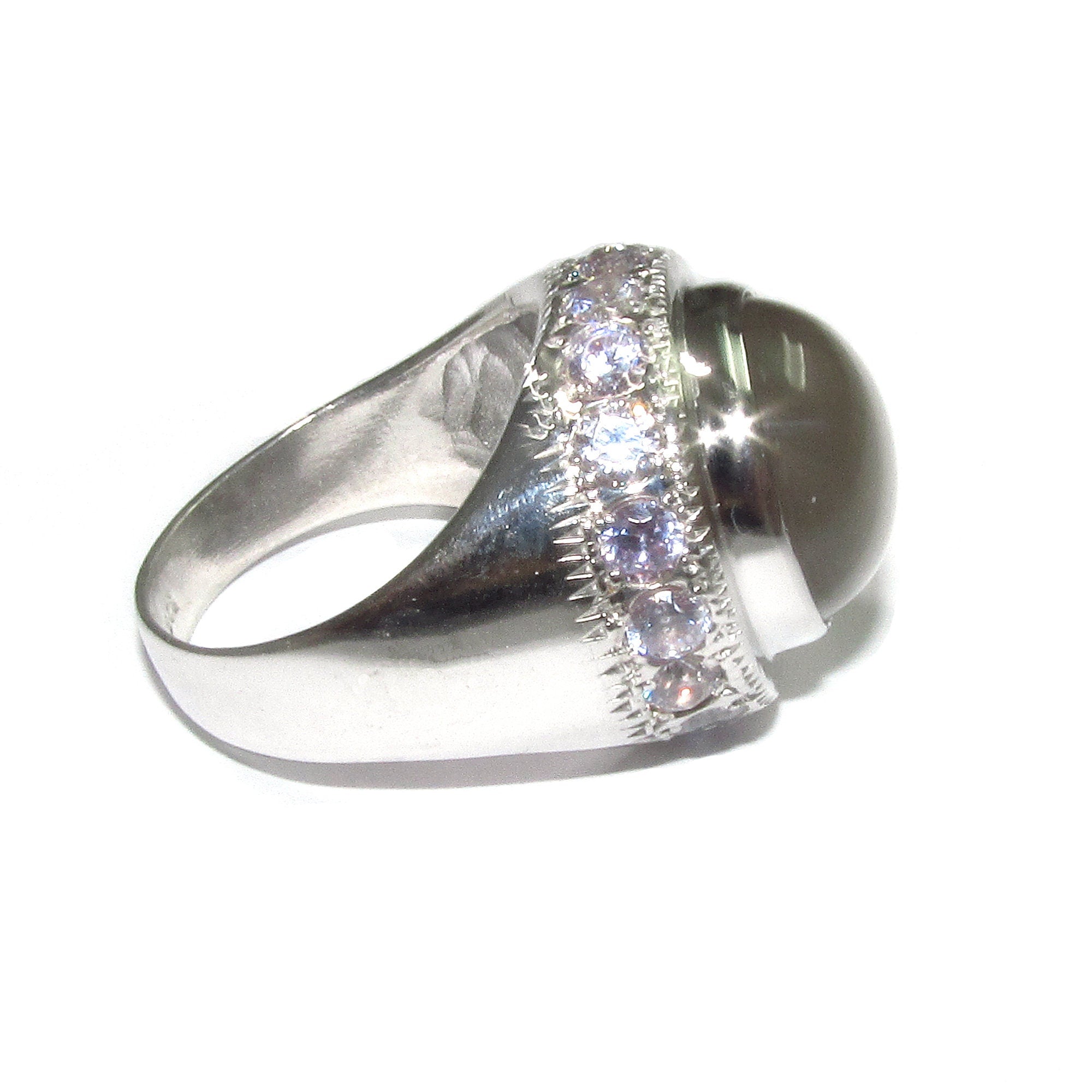 Statement moonstone ring 925 sterling silver size 8, Handmade ring, single copy, 925 sterling silver, Natural Gray moonstone, gemstone