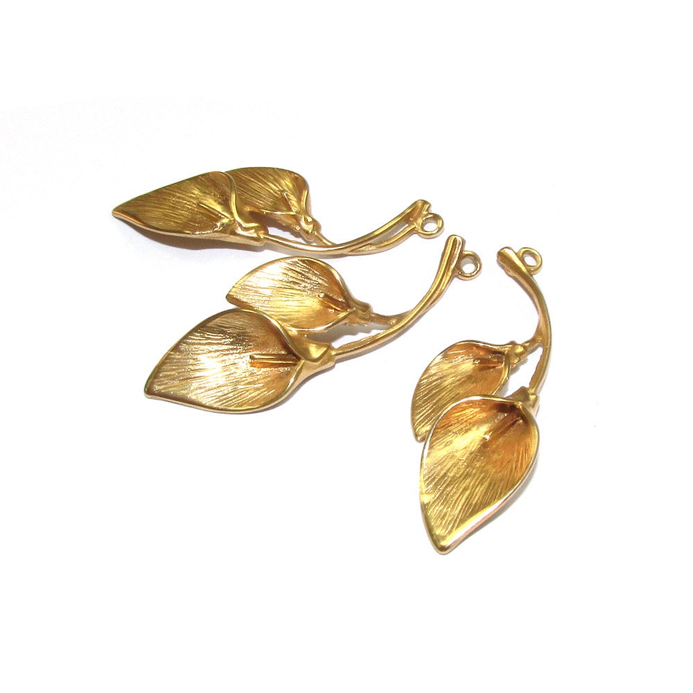 14K Gold filled connector Lily, Gold filled connector Lily, Link connector, Connector findings, Jewelry making, Flower Connectors - 1 piece