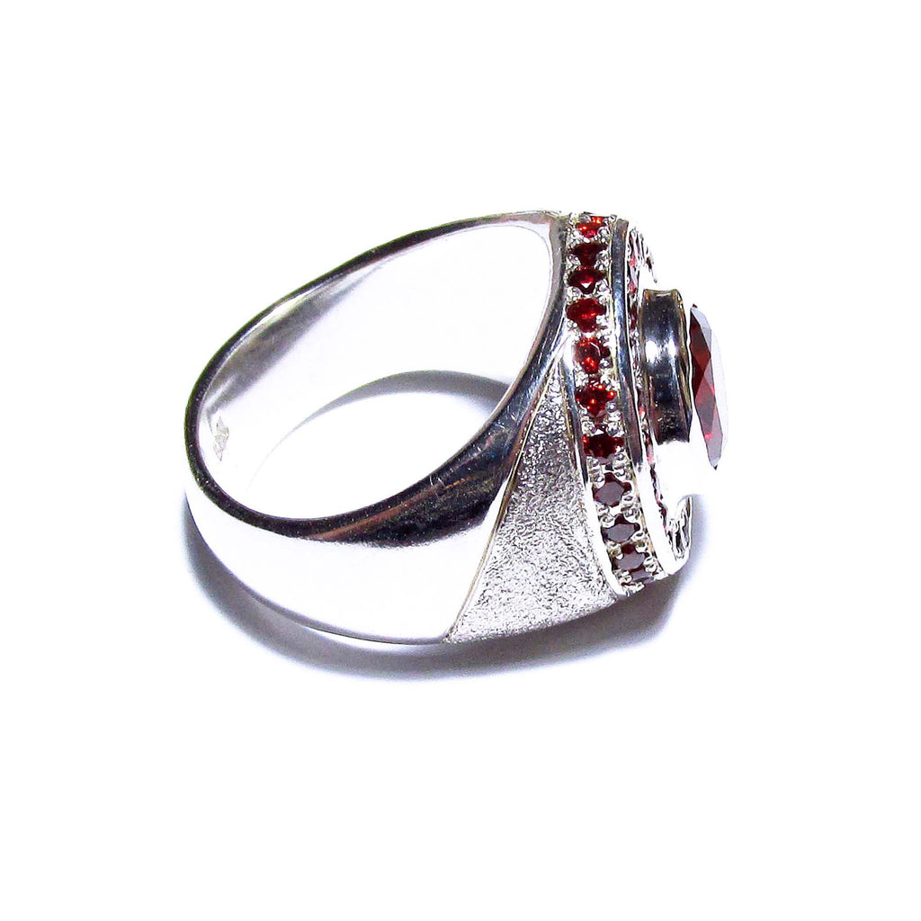 Statement garnet ring 925 sterling silver size 6, Handmade ring, single copy, 925 Silver ring, garnet , silver ring, gemstone, garnet ring