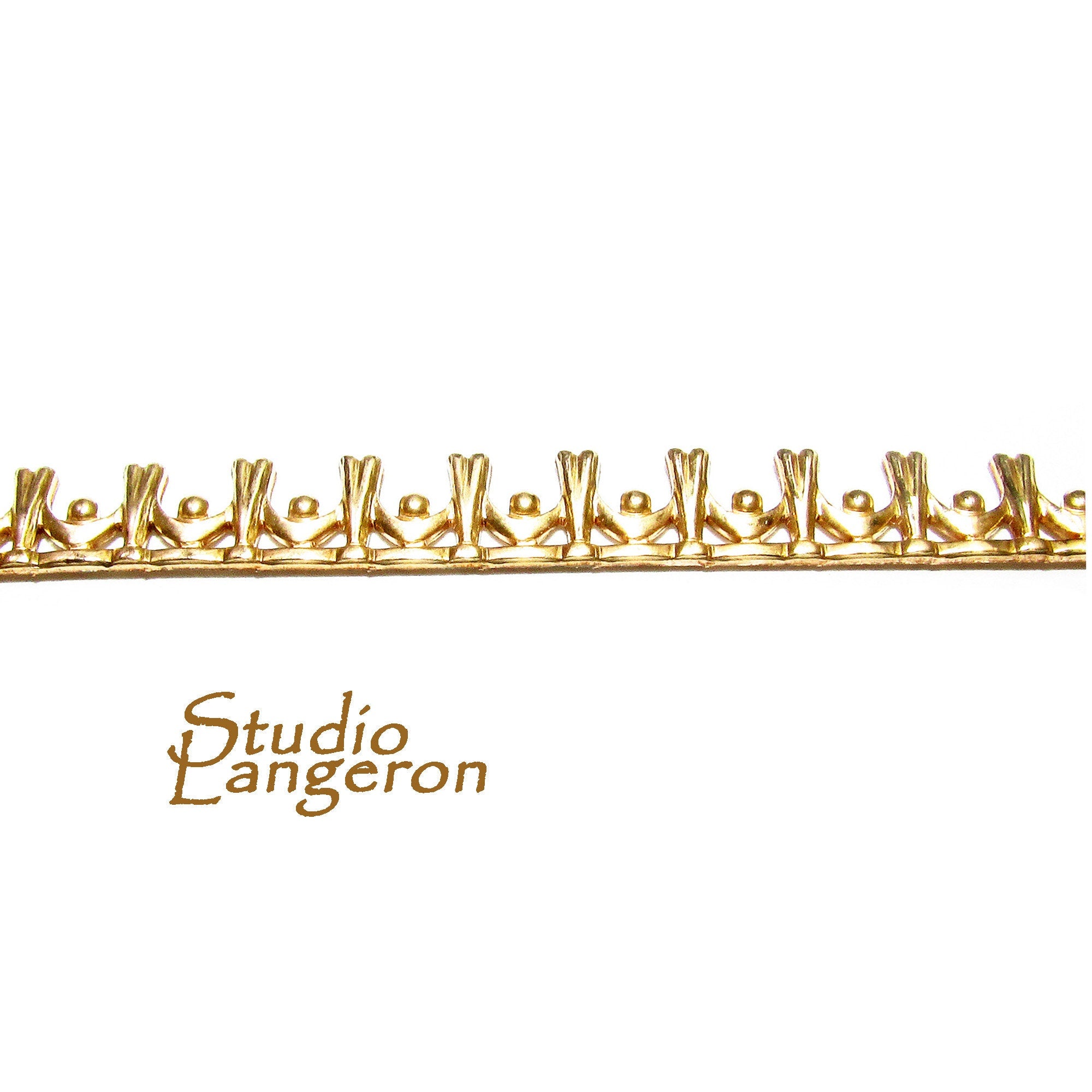 14K Yellow Gold filled Gallery wire, Bezel wire, Gallery ribbon, Gallery pattern, Gold Filled Wire, Gold Filled Setting - 4 inch (10 cm)