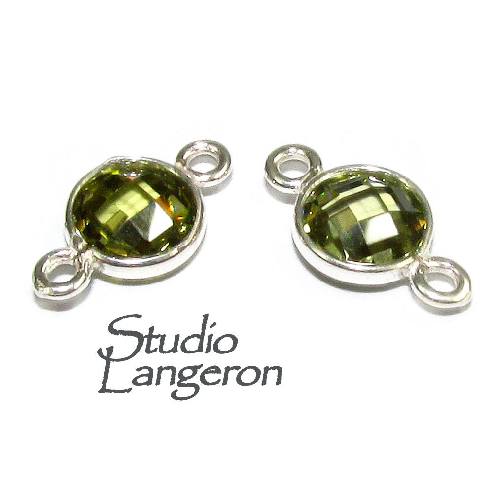 925 Sterling Silver Checkerboard Peridot Round Link Connector size 12x7 mm, Peridot silver link, Jewelry Peridot link connector - 1 piece