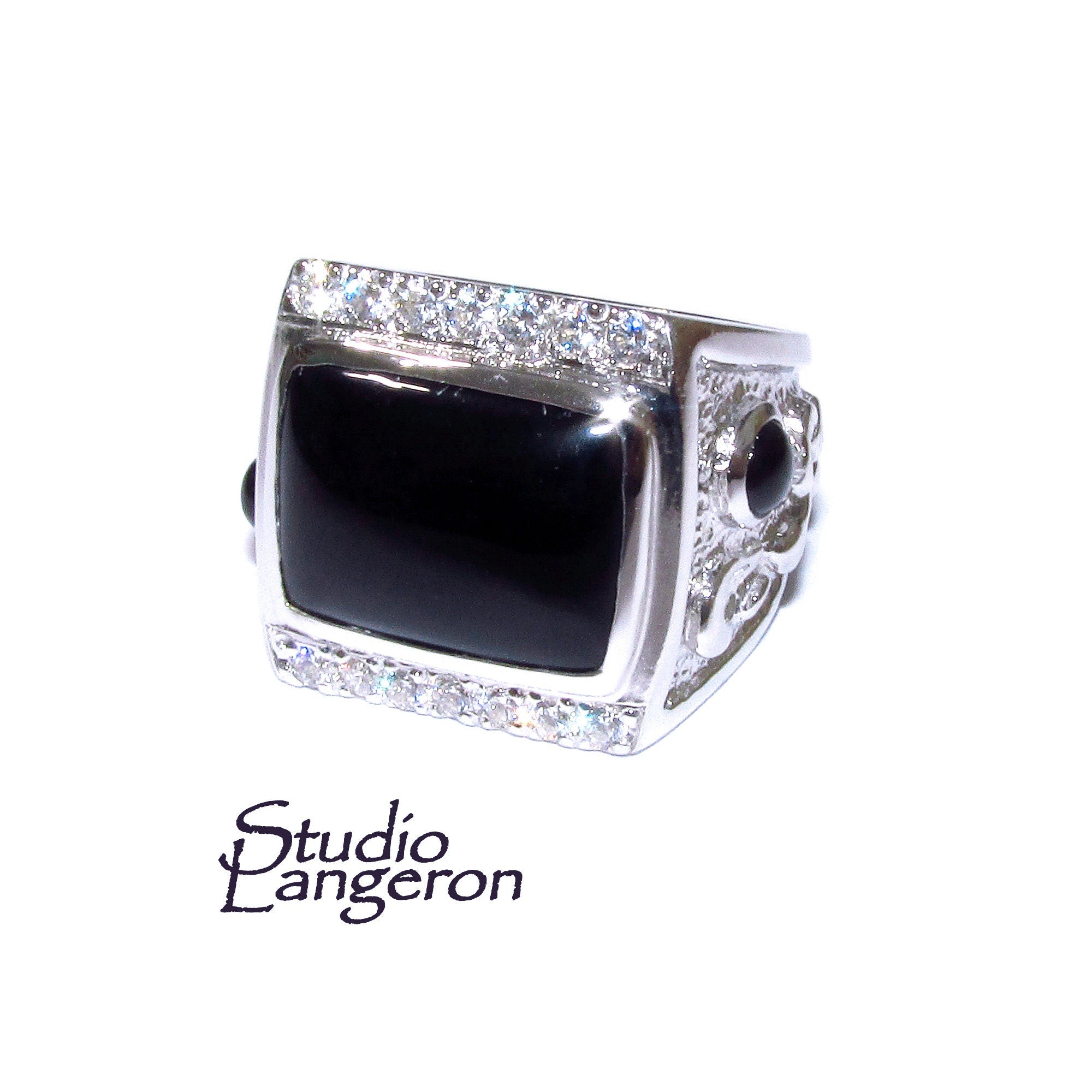 Black onyx man ring 925 sterling silver size 8 1/2, Handmade ring, single copy, sterling silver, natural onyx, man ring, black gemstone
