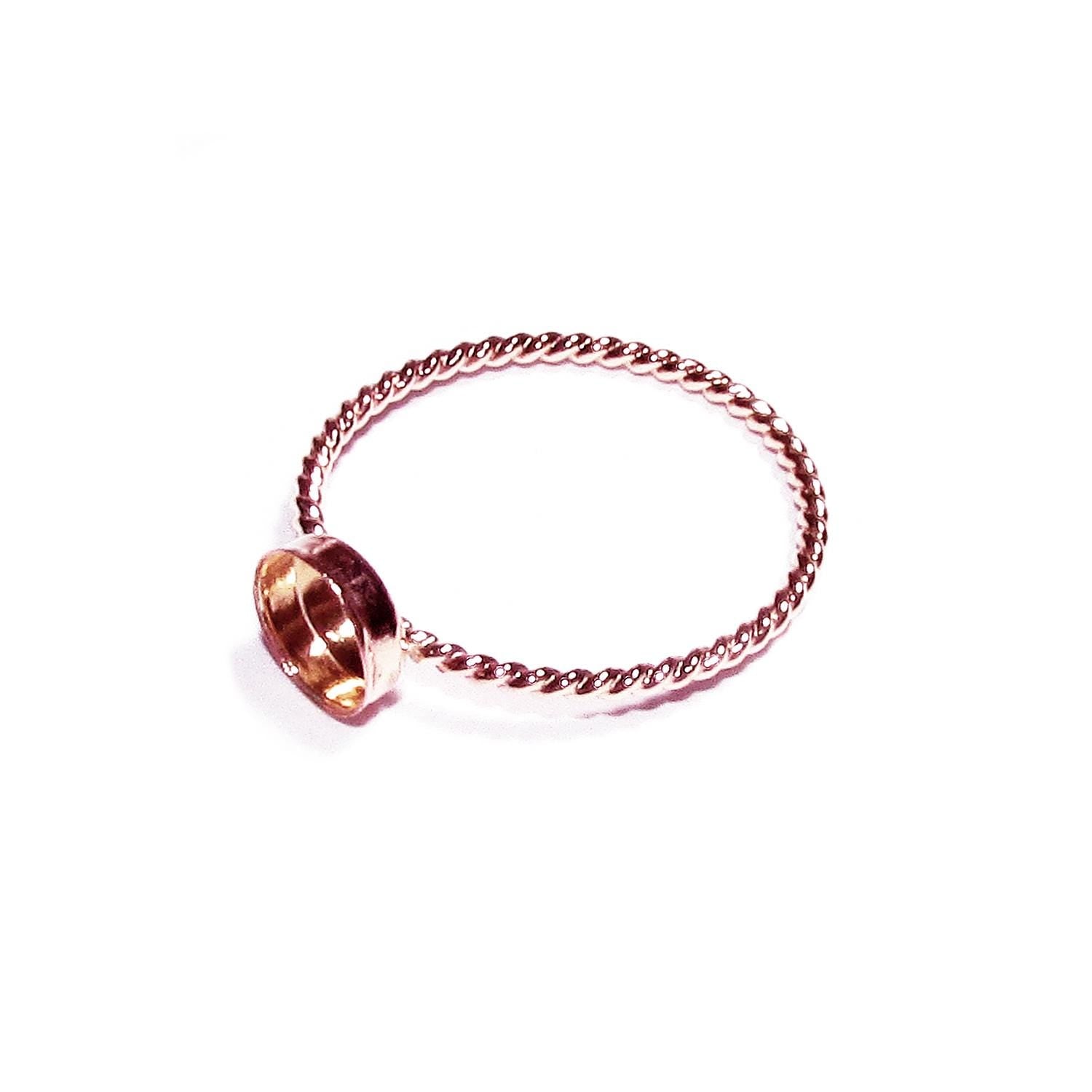 14K Rose gold filled twisted blank ring with bezel cup 6mm size 4, 5, 6, 7, 8, 9, 10, 11, Jewelry making, Mounting ring, bezel cup - 1 piece