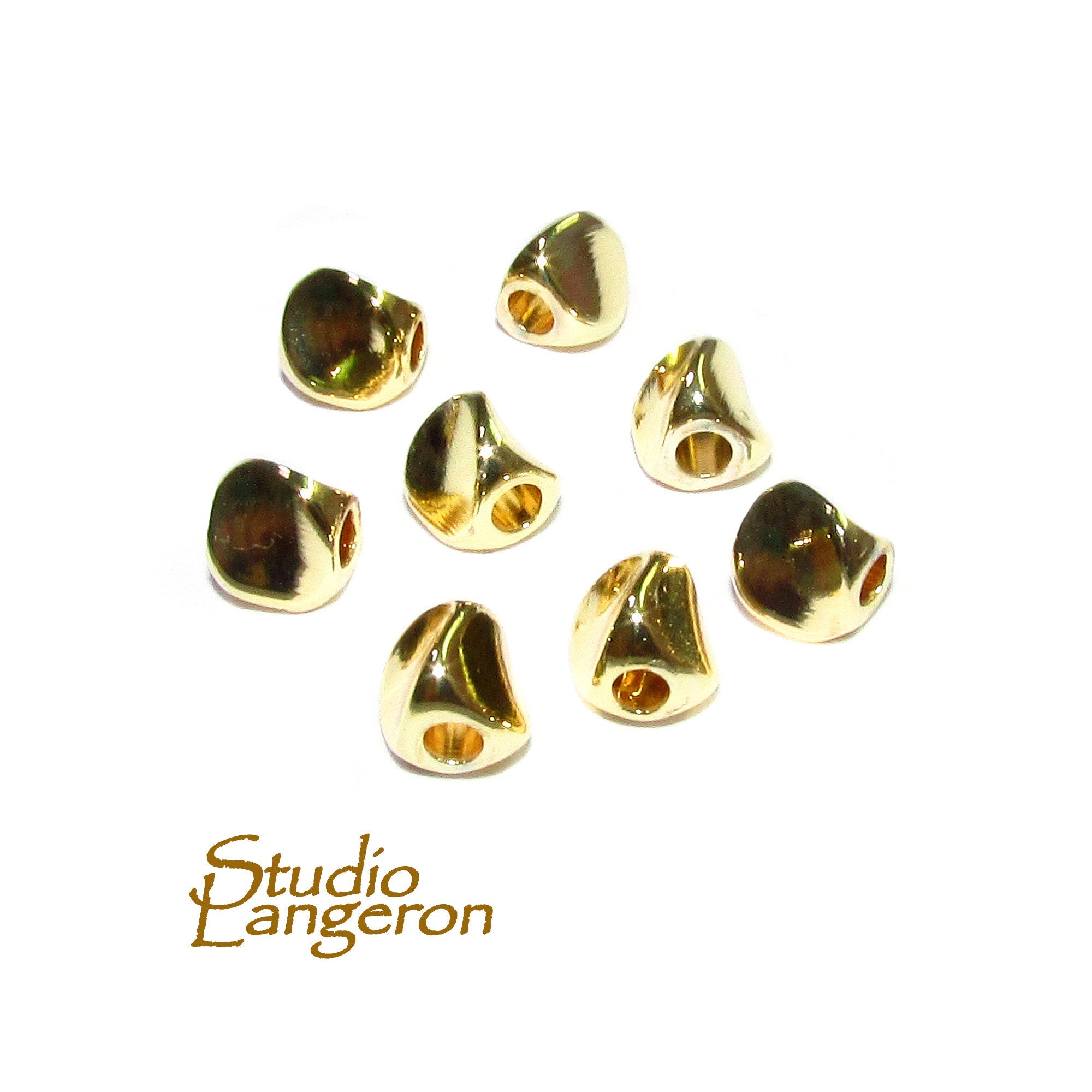5 mm 14K yellow gold filled Triangular decorative beads, Triangular gold filled beads, Jewelry making,  Gold filled beads - 1 piece