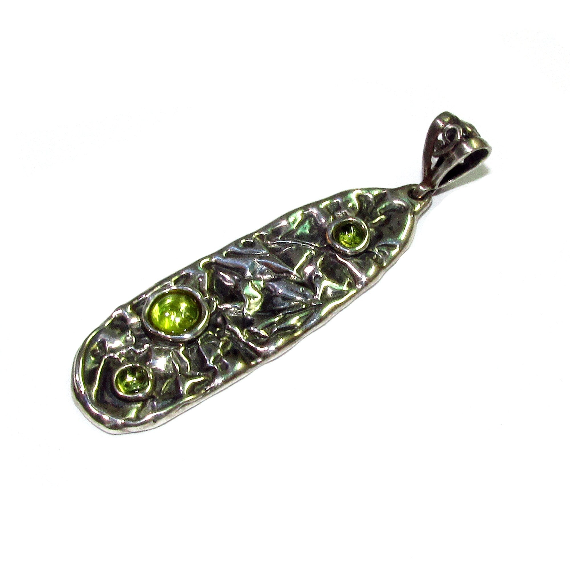 Peridot green pendant 925 sterling silver size 4.5x1.5 cm, 100% handmade, single copy, Natural Peridot, Handmade pendant, Green Gemstone
