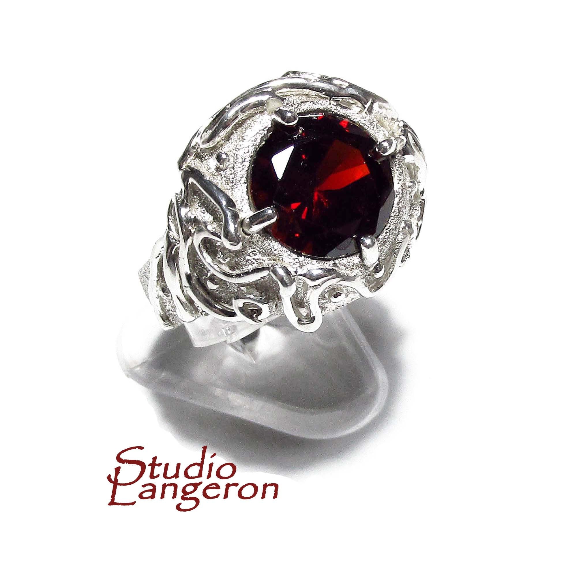 Statement Garnet ring 925 sterling silver size 8, Handmade ring, single copy, sterling silver, Garnet ring,  silver ring, red gemstone