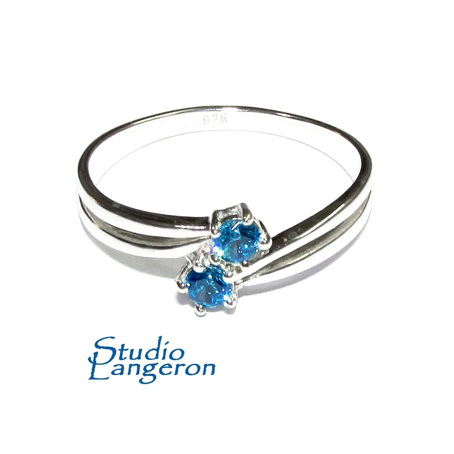 Blue topaz ring 925 sterling silver size 8, Handmade ring, single copy, sterling silver, Blue topaz ring, silver ring, gemstone