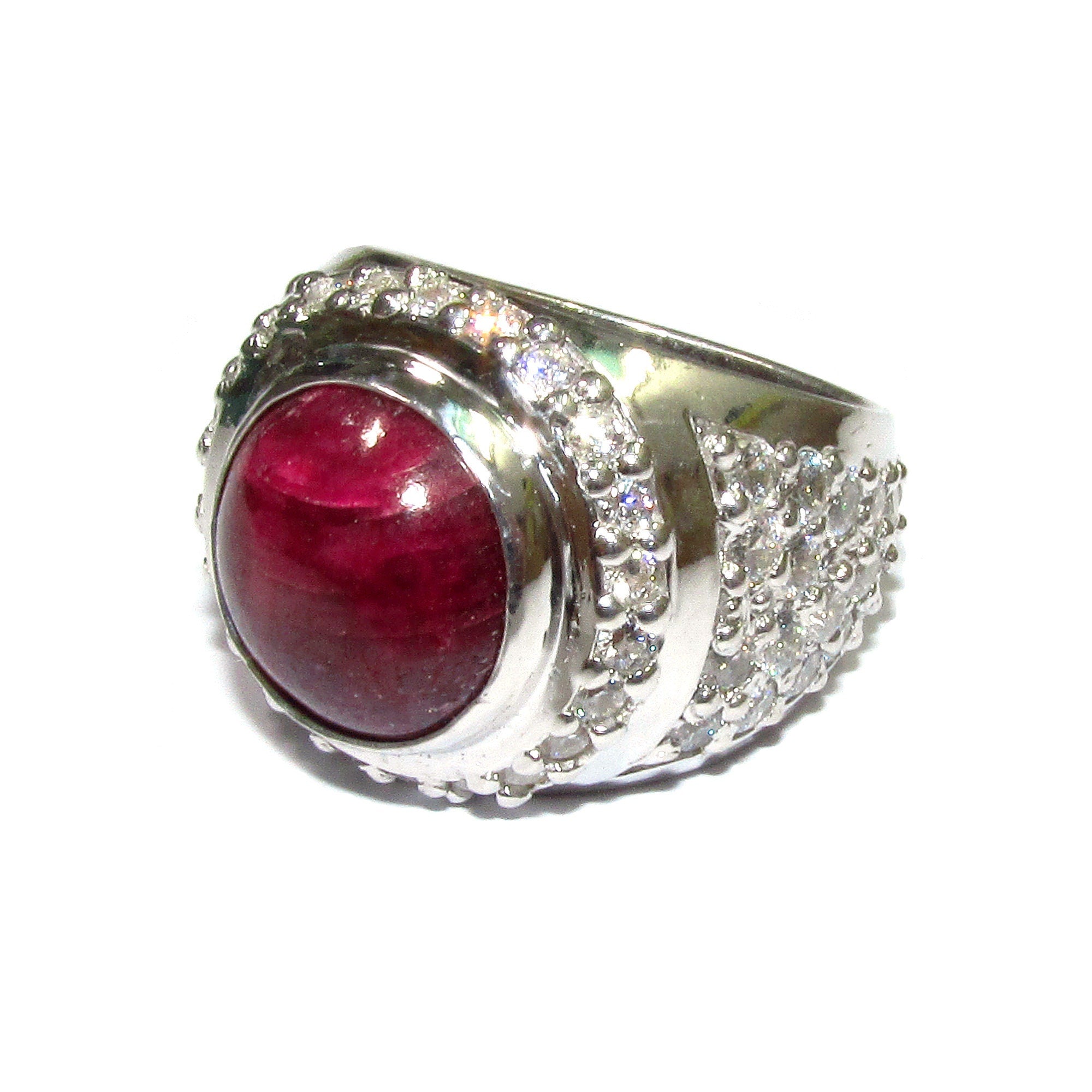 Statement African ruby ring 925 sterling silver size 8 1/2, Handmade ring, single copy, 925 sterling silver, Natural African ruby, gemstone