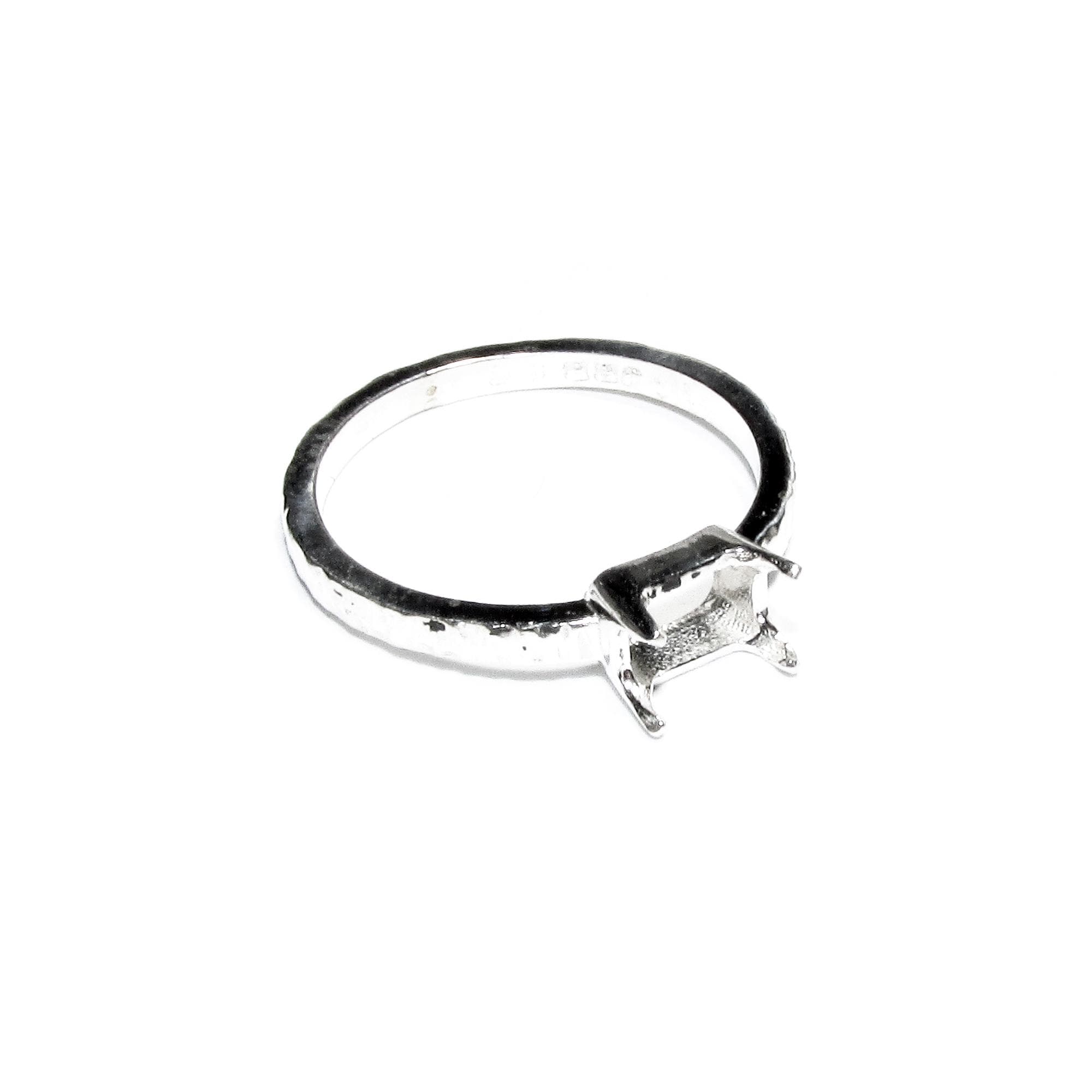 925 sterling silver blank ring with rectangular Prong Setting 4x6mm size 4-11, Jewelry making, base ring, Setting, Prong setting - 1 piece