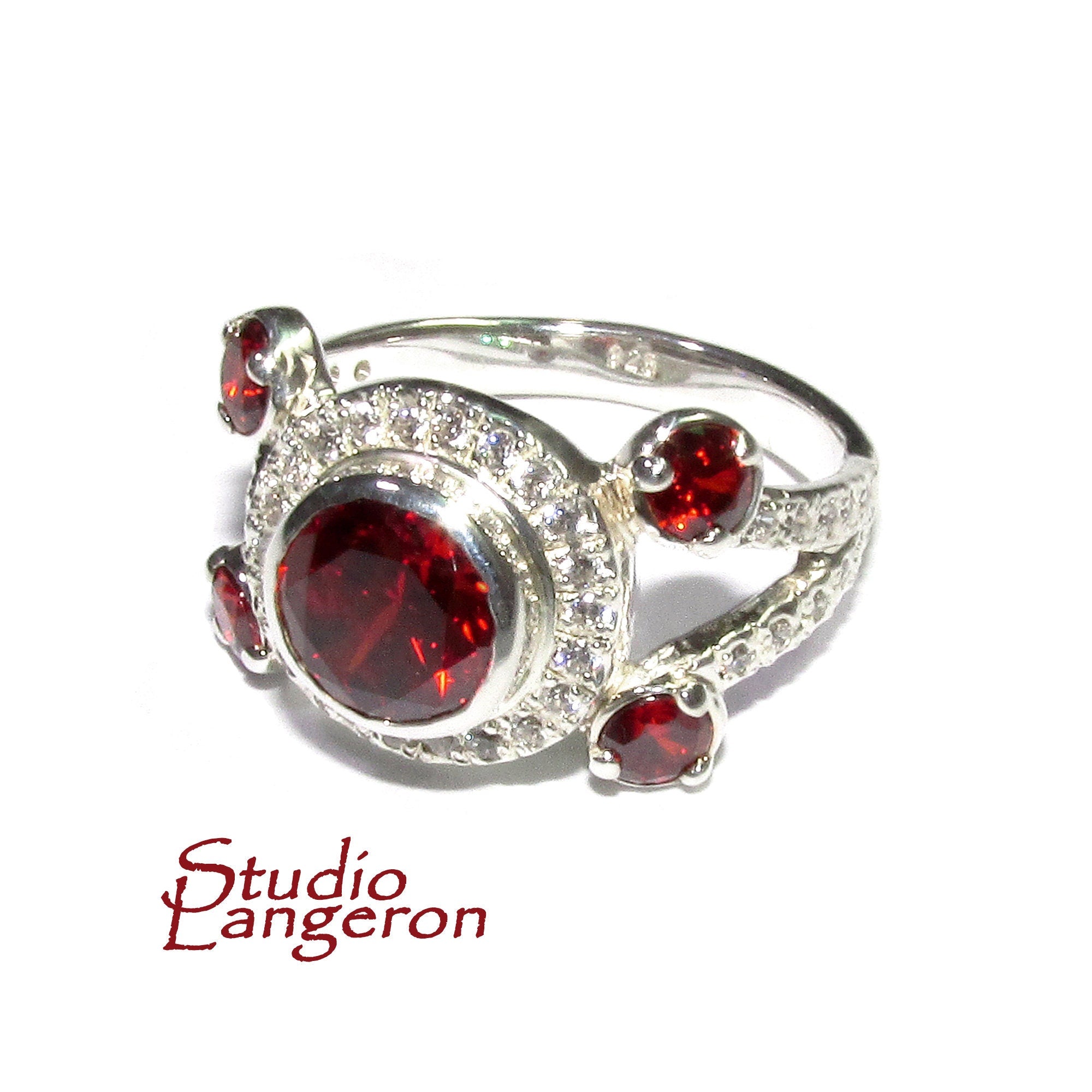 Statement Garnet ring 925 sterling silver size 8, Handmade ring, single copy, sterling silver, Garnet ring,  silver ring, red gemstone
