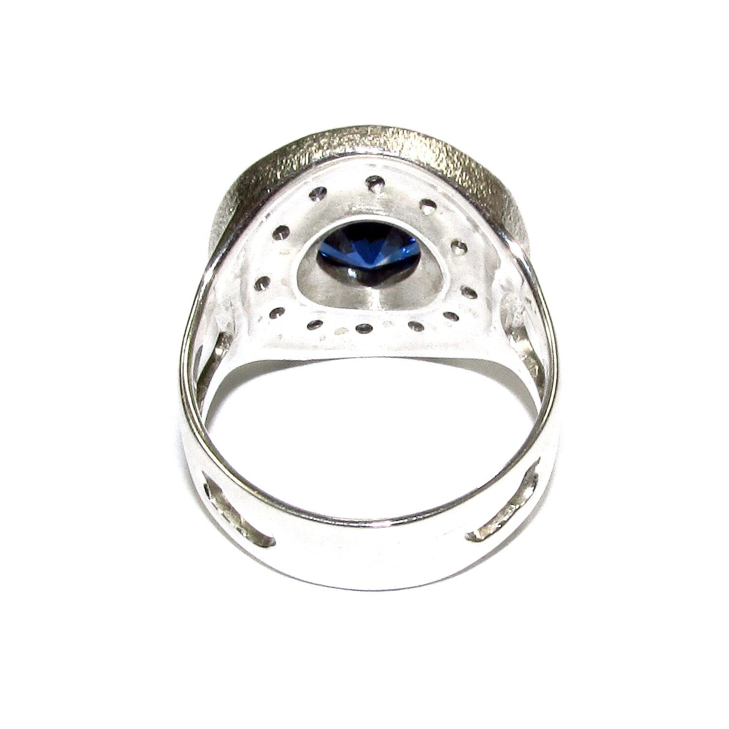 Statement Blue topaz ring 925 sterling silver size 8 1/2, handmade ring, single copy, silver ring, Blue topaz, gemstone, Blue ring