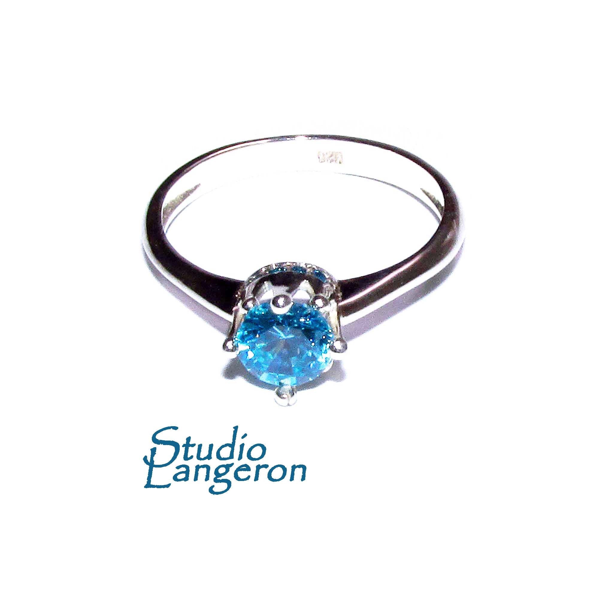 Blue topaz ring 925 sterling silver size 9, Handmade ring, single copy, sterling silver, Blue topaz ring, silver ring, gemstone, blue ring