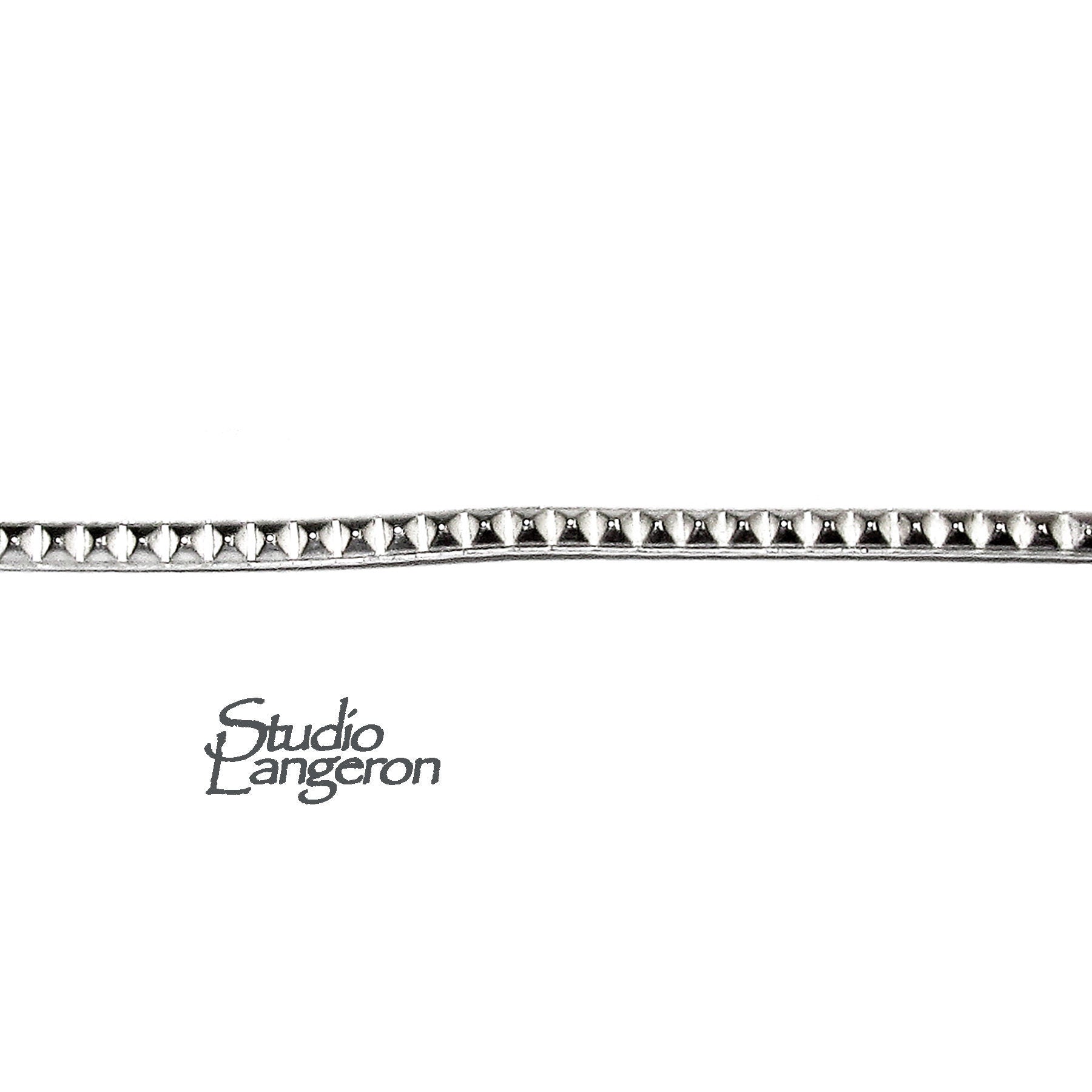 935 Argentium Silver Gallery wire, Bezel wire, Gallery ribbon, Gallery pattern, Argentium silver, Jewelry making, Wire - 4 inch (10 cm)