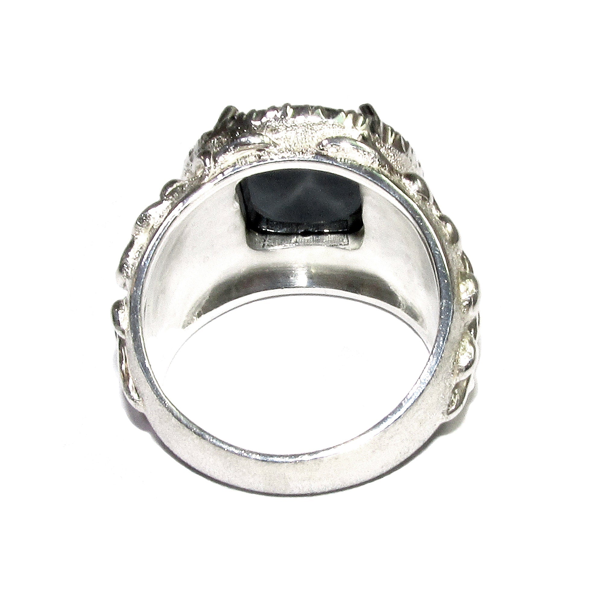 Black onyx ring 925 sterling silver, size 9, Handmade ring, single copy, 925 sterling silver, Black onyx, silver ring, gemstone - 1 piece