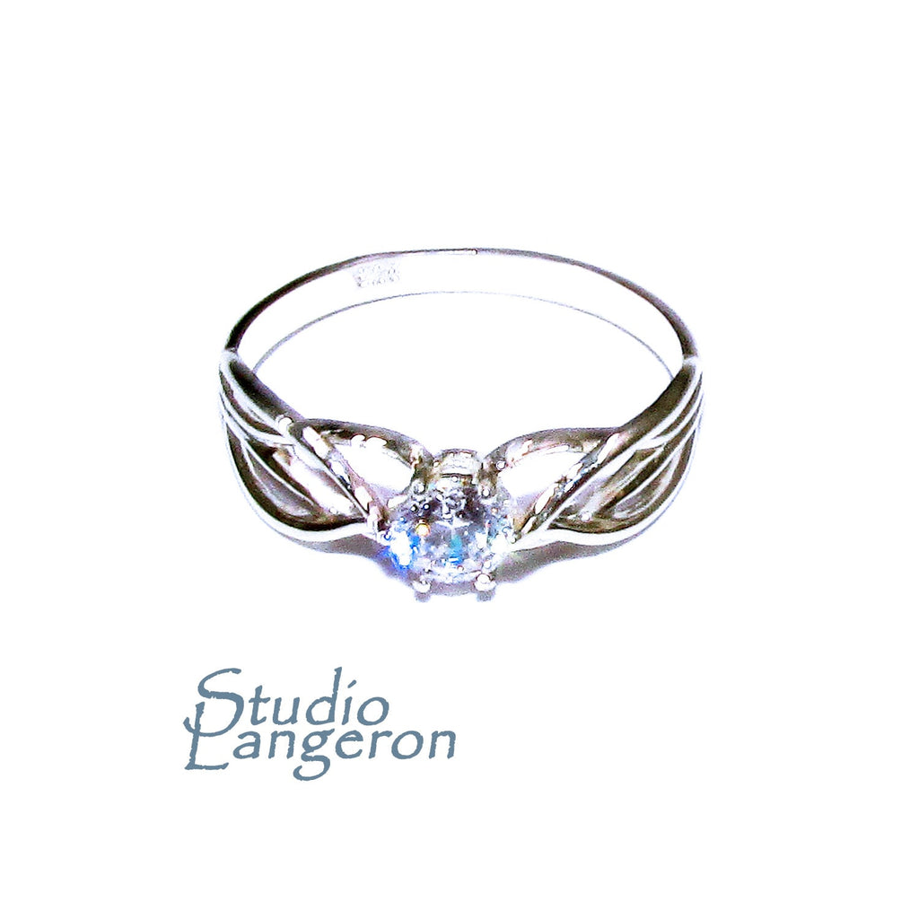 White topaz ring 925 sterling silver size 5, Handmade ring, single copy, sterling silver, White topaz ring, silver ring, Gift ring