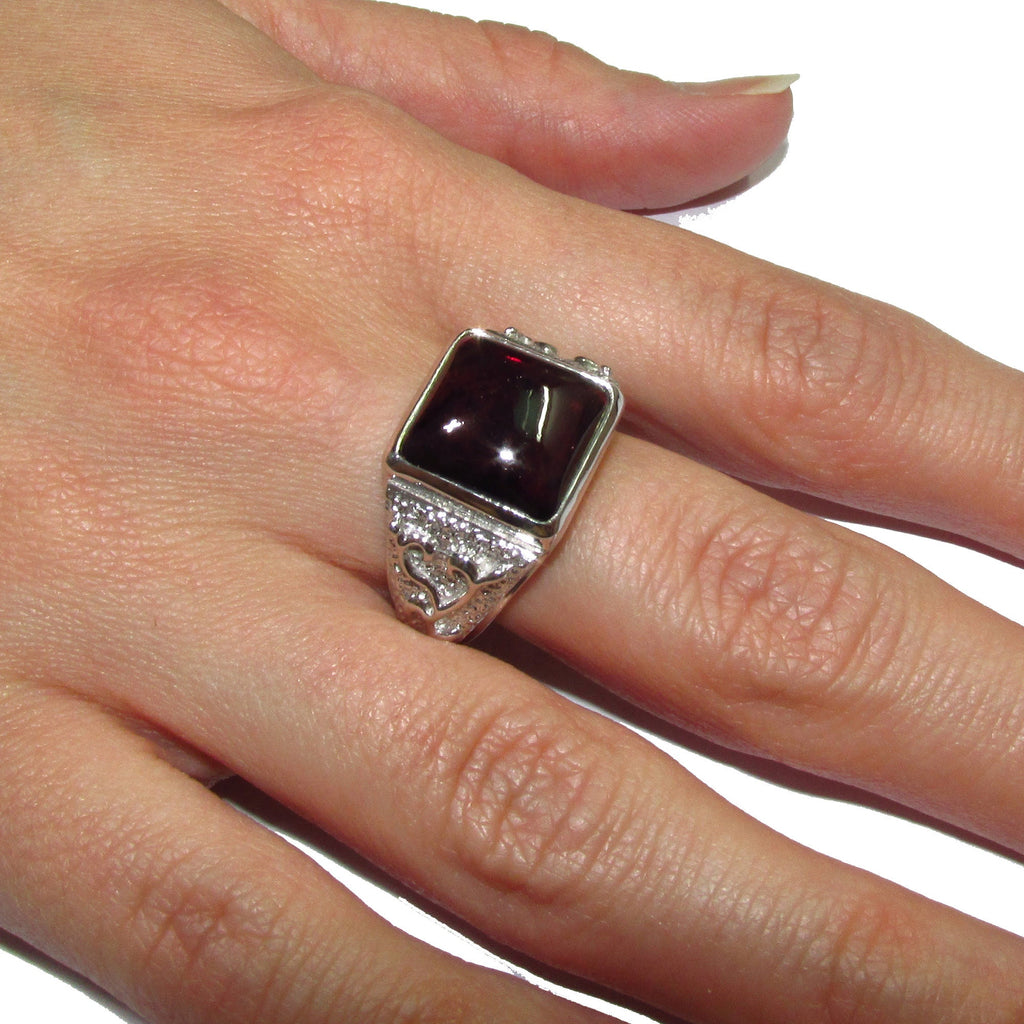 Garnet handmade ring 925 sterling silver size 8 1/2, Handmade ring, single copy, Natural garnet, silver ring, gemstone, Garnet ring