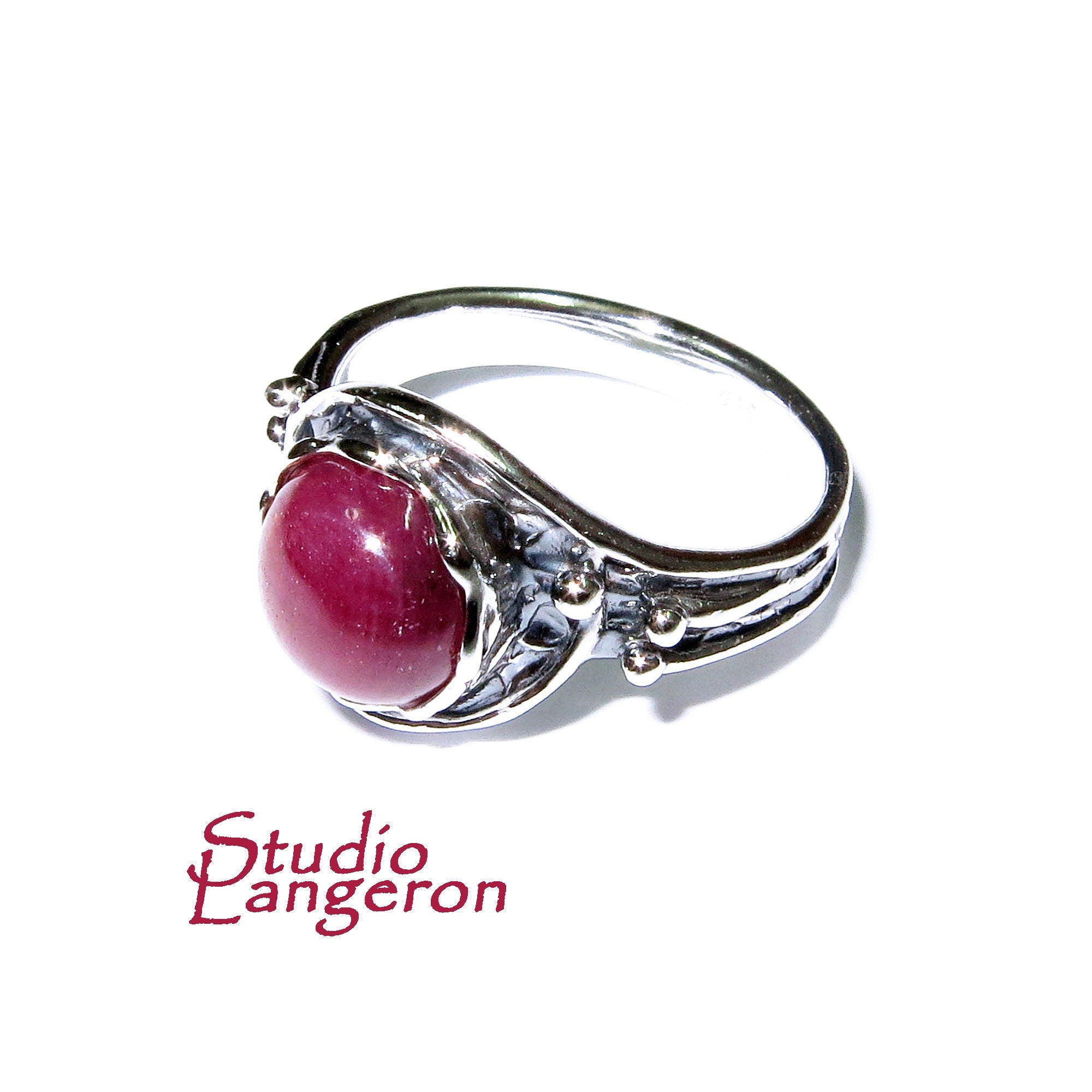 Statement African ruby ring 925 sterling silver size 6, Handmade ring, single copy, 925 sterling silver, Natural African ruby, gemstone