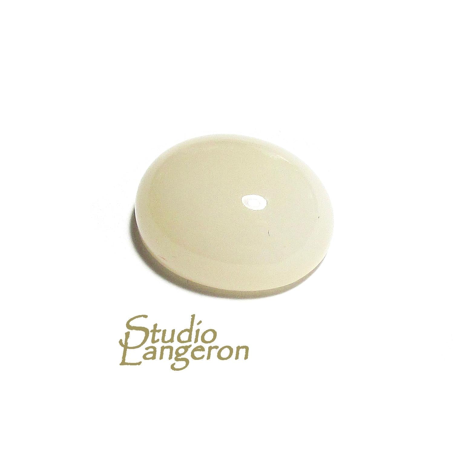 SALE!  Natural Chalcedony, cabochon, size 17x14x7.6mm, Natural Chalcedony, Natural Gemstone, Jewelry making - 1 piece