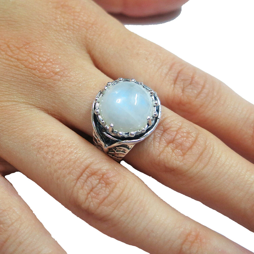 Statement moonstone ring 925 sterling silver size 7 1/2, Handmade ring, single copy, 925 sterling silver, Natural moonstone, gemstone