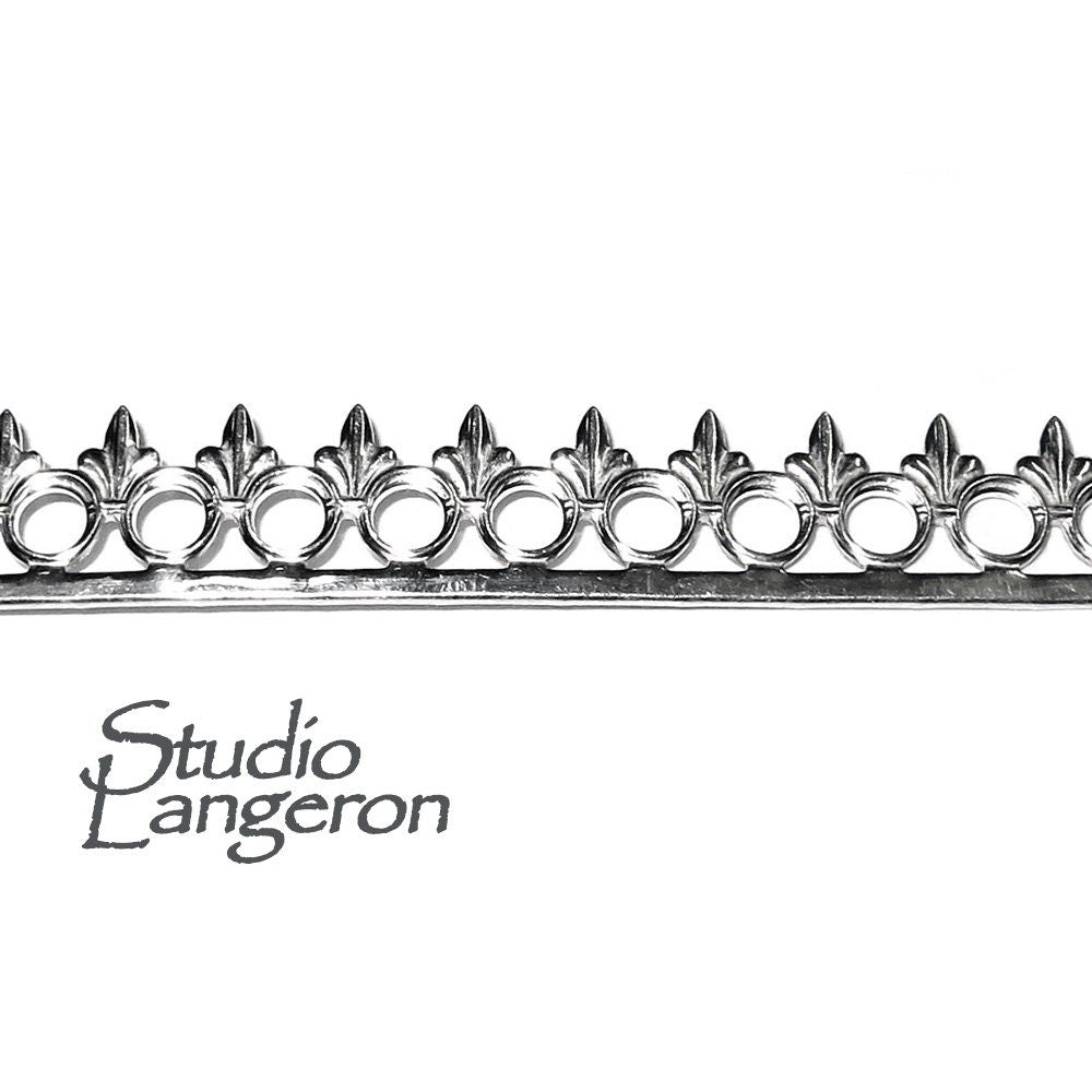 935 Argentium Silver Bezel wire, Gallery wire, Gallery ribbon, Gallery pattern, Argentium silver, Jewelry making, Setting - 4 inch (10 cm)