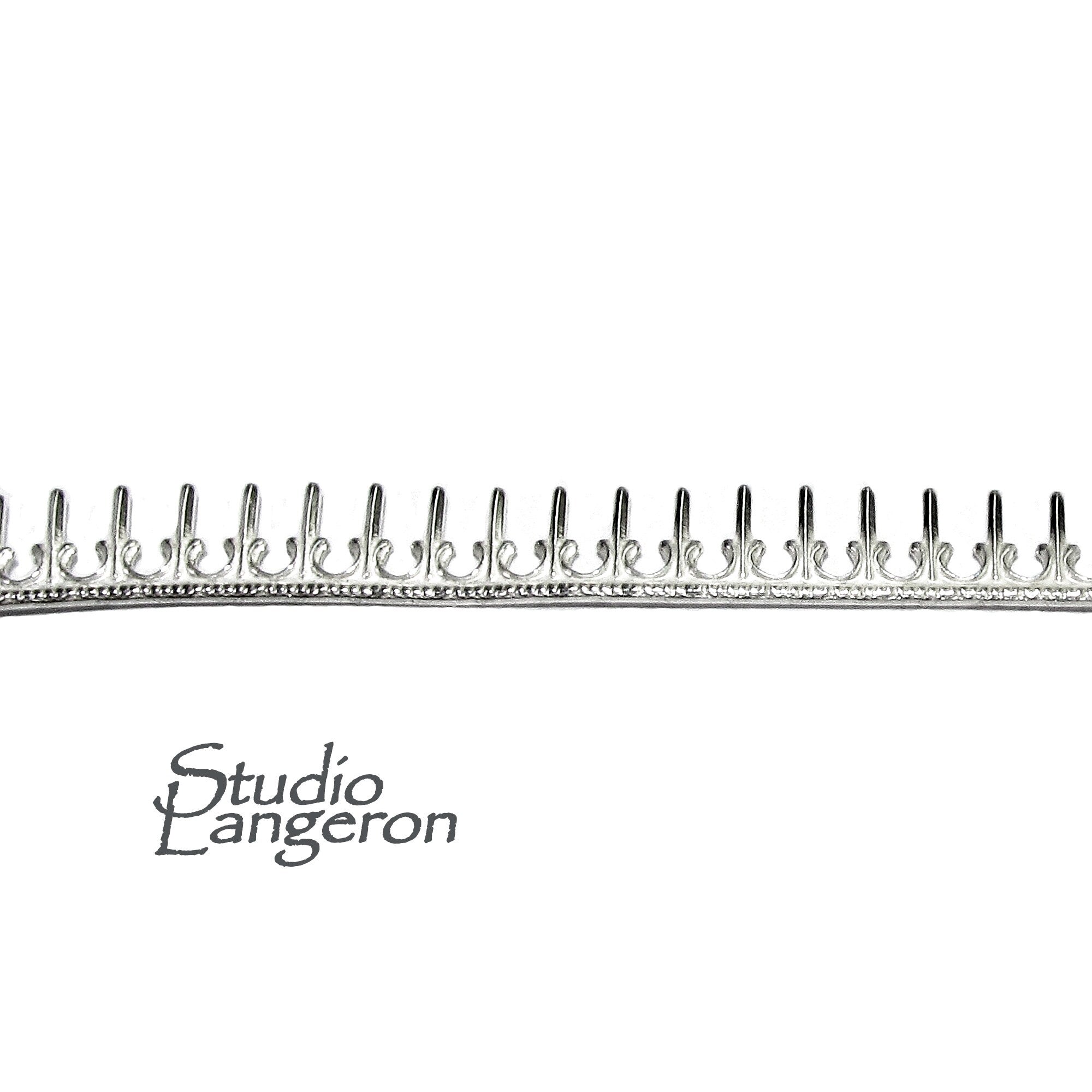935 Argentium Silver Bezel wire, Gallery wire, Gallery ribbon, Gallery pattern, Jewelry making, Setting, Silver wire - 4 inch (10 cm)