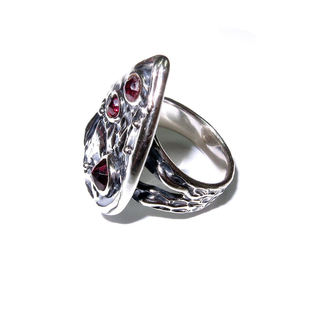 Garnet ring 925 sterling silver size 5, Handmade ring, single copy, 925 sterling silver, Garnet, Statement ring, Garnet gemstone