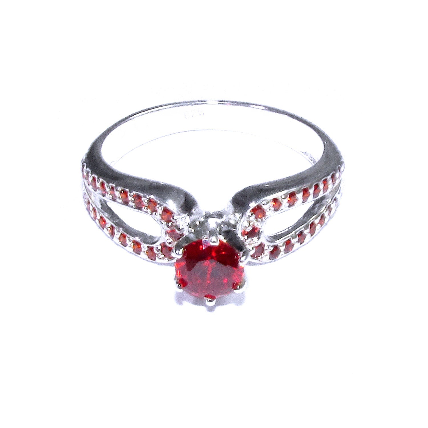 Garnet ring 925 sterling silver size 8, handmade ring, single copy, sterling silver, Garnet, 925 silver ring, gemstone, Gift ring, red ring