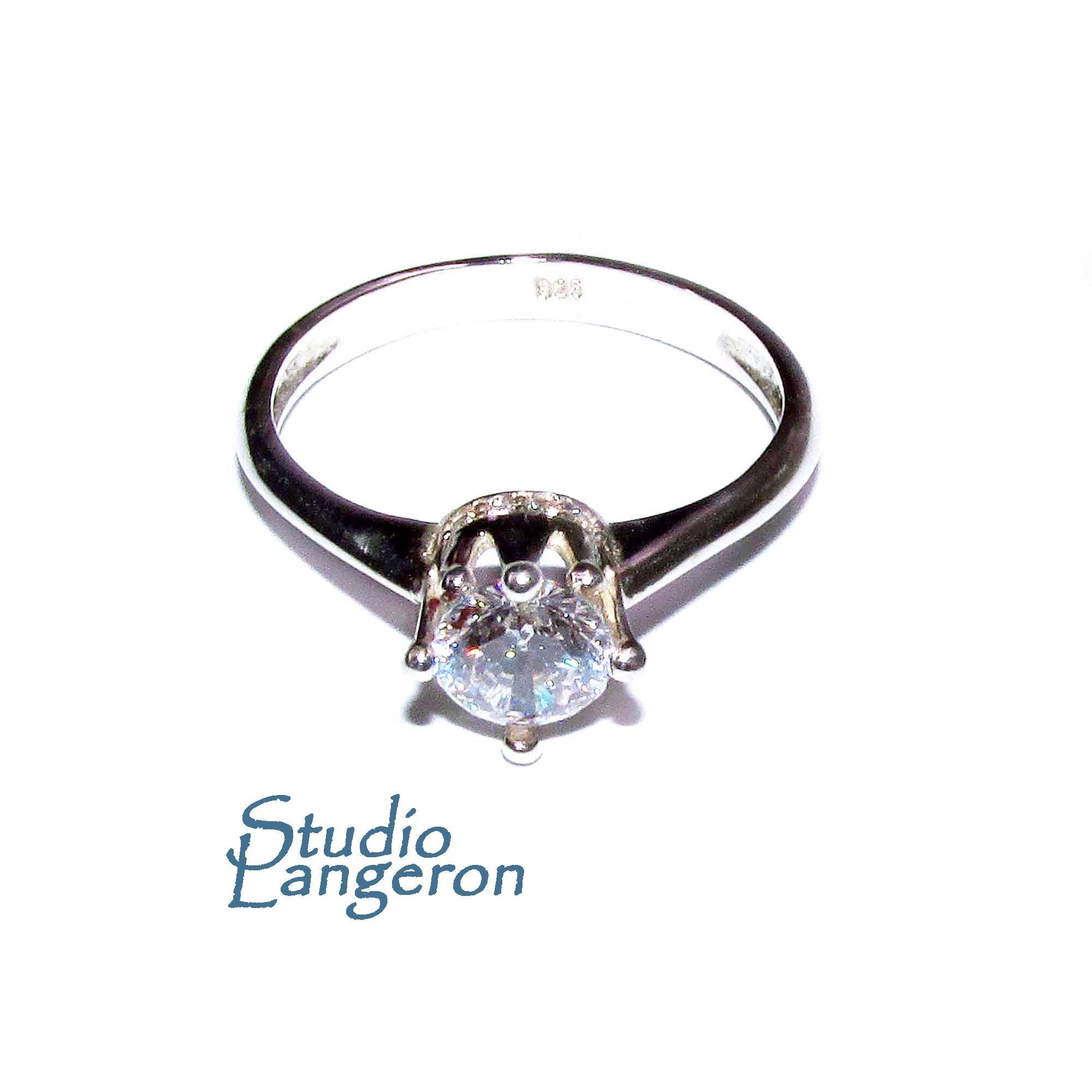 White topaz ring 925 sterling silver size 7 1/2, Handmade ring, single copy, sterling silver, White topaz ring, silver ring, Gift ring