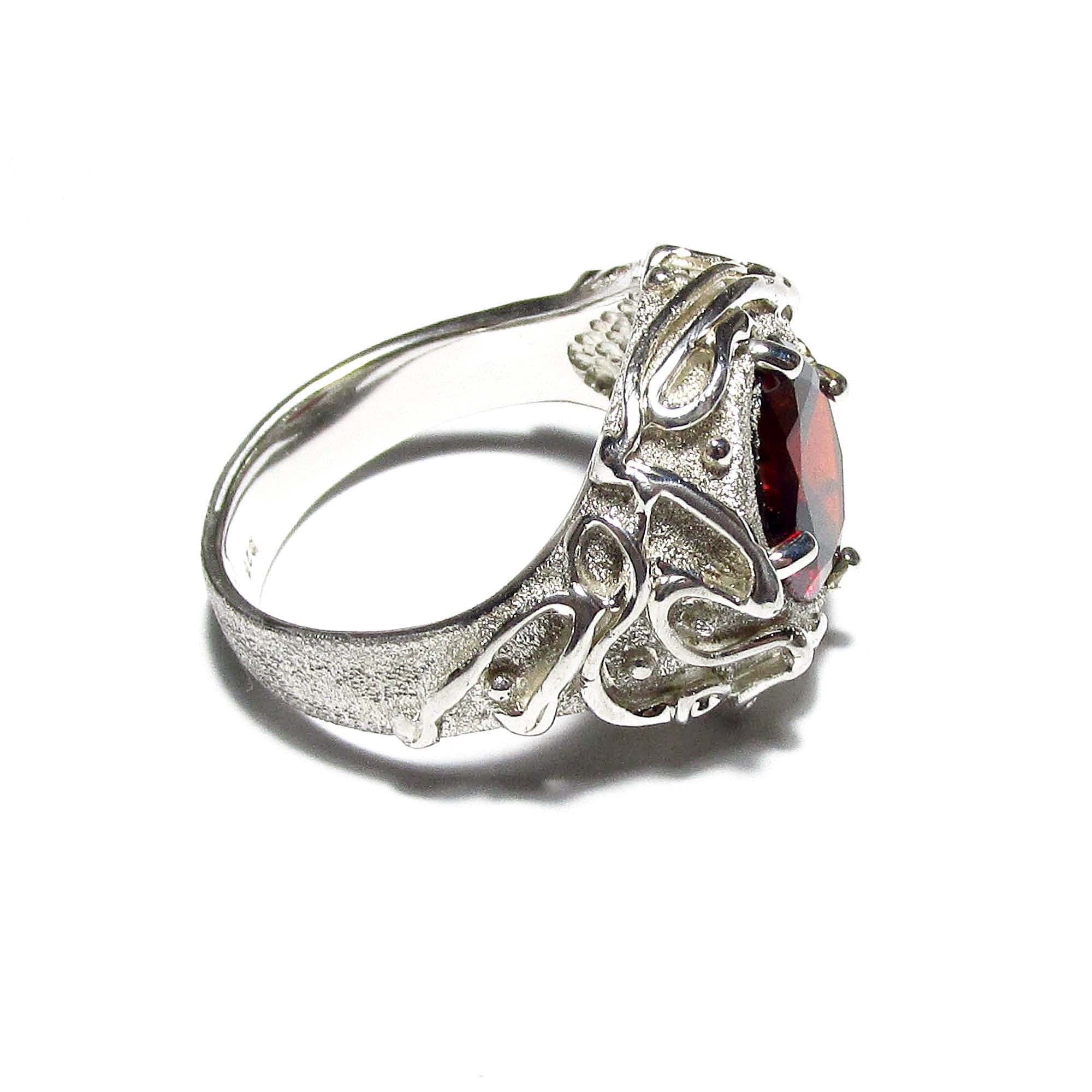 Statement Garnet ring 925 sterling silver size 8, Handmade ring, single copy, sterling silver, Garnet ring,  silver ring, red gemstone