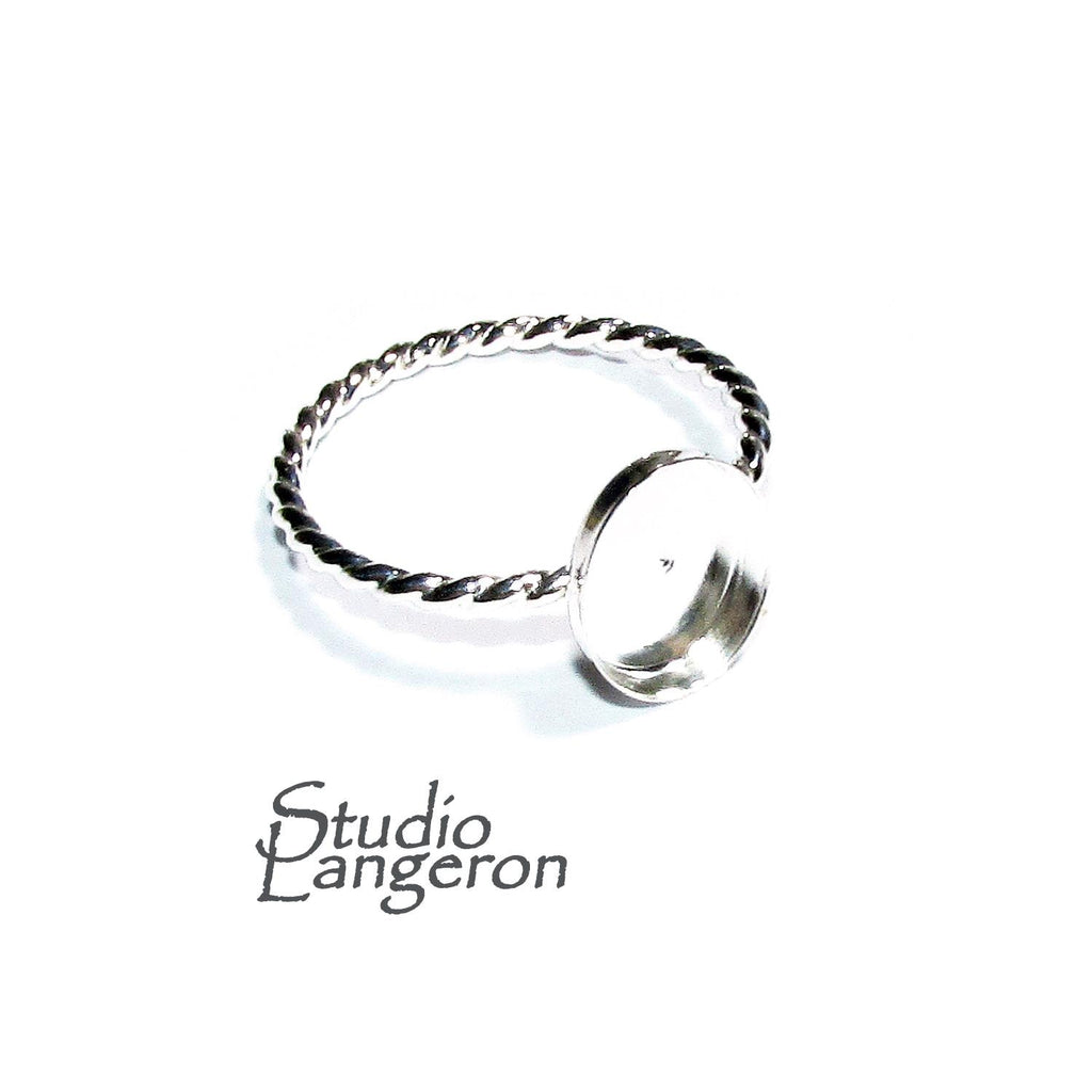 925 sterling silver twisted blank ring with bezel cup 8x10mm size 4, 5, 6, 7, 8, 9, 10, 11, bezel cup, base ring, Jewelry making - 1 piece