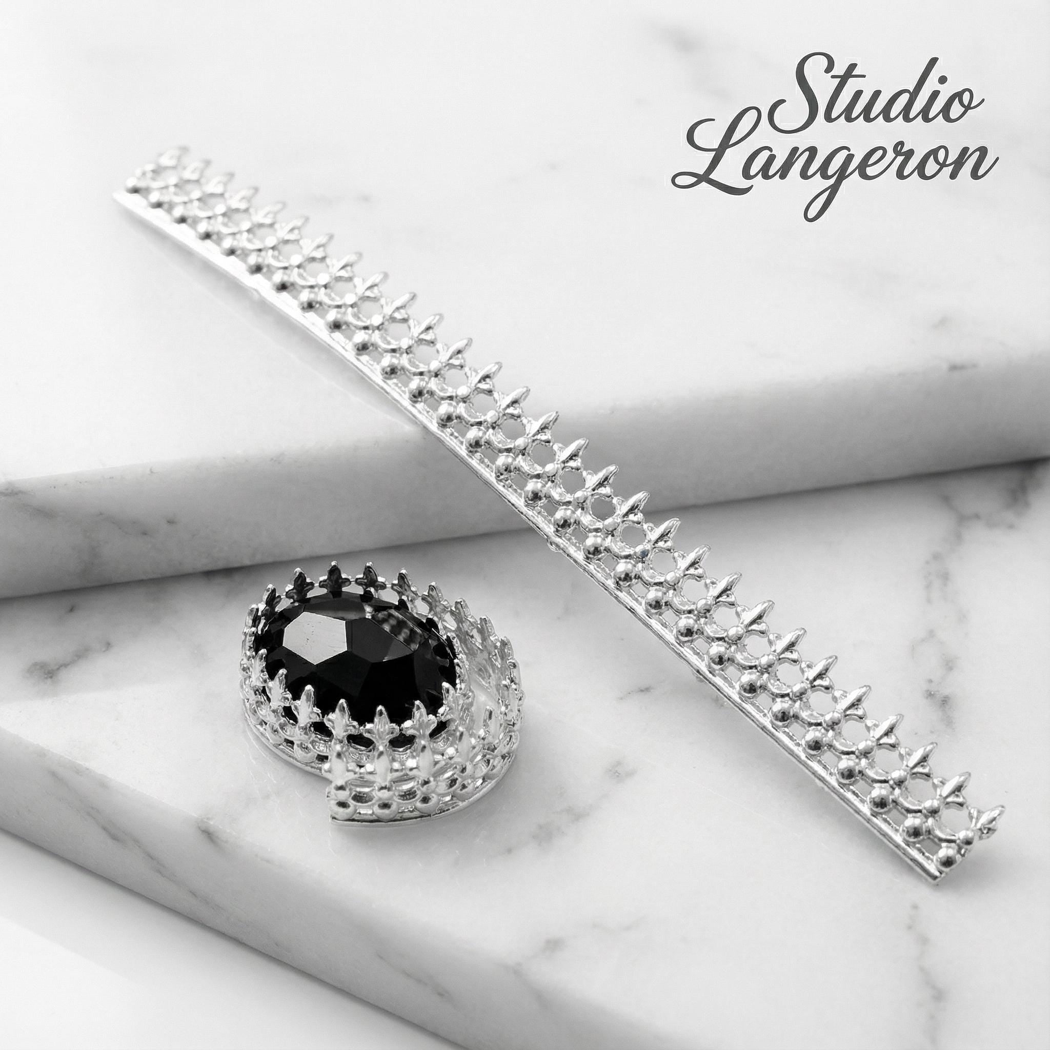 999 Fine silver Casted Bezel wire size 6.8x0.75 cm (2.7 inch), Gallery wire, Setting silver, Gallery pattern, Jewelry making - 1 piece