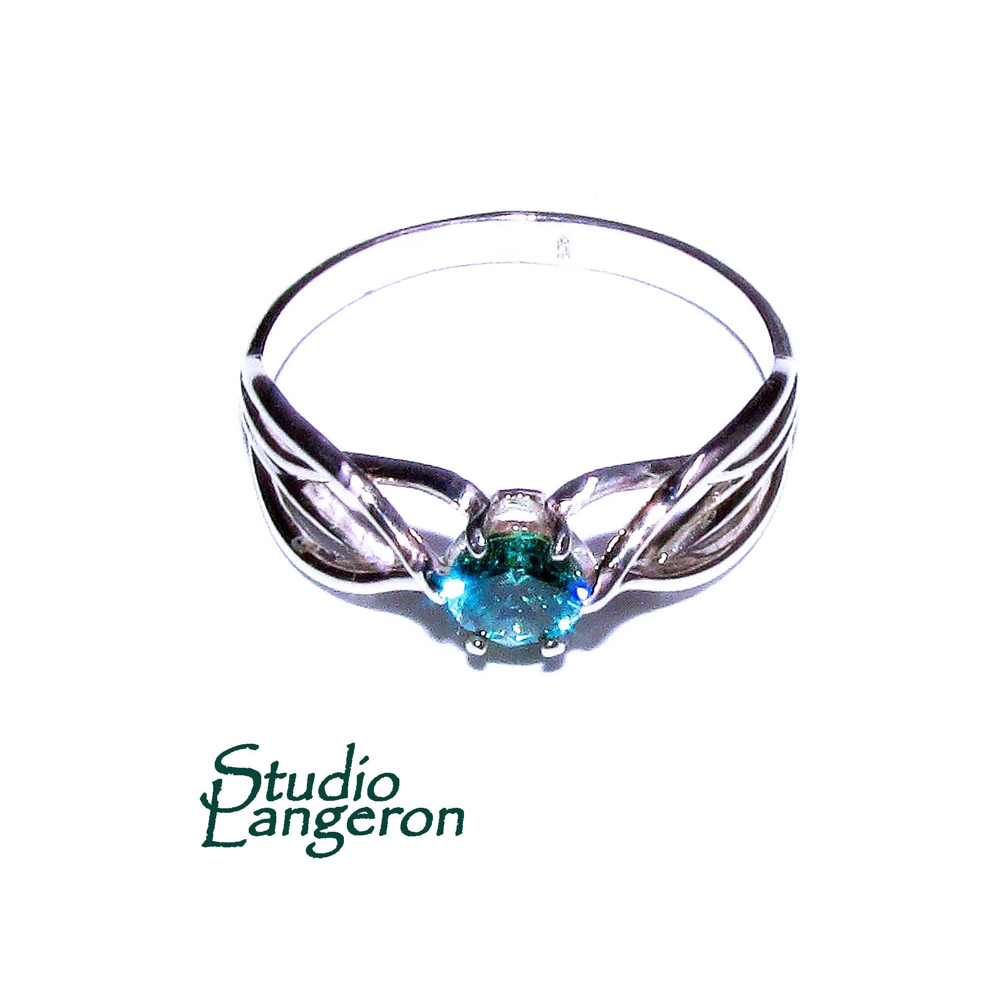 Chrysoprase ring 925 sterling silver size 5, Handmade ring, single copy, sterling silver, Chrysoprase ring, silver ring, gemstone